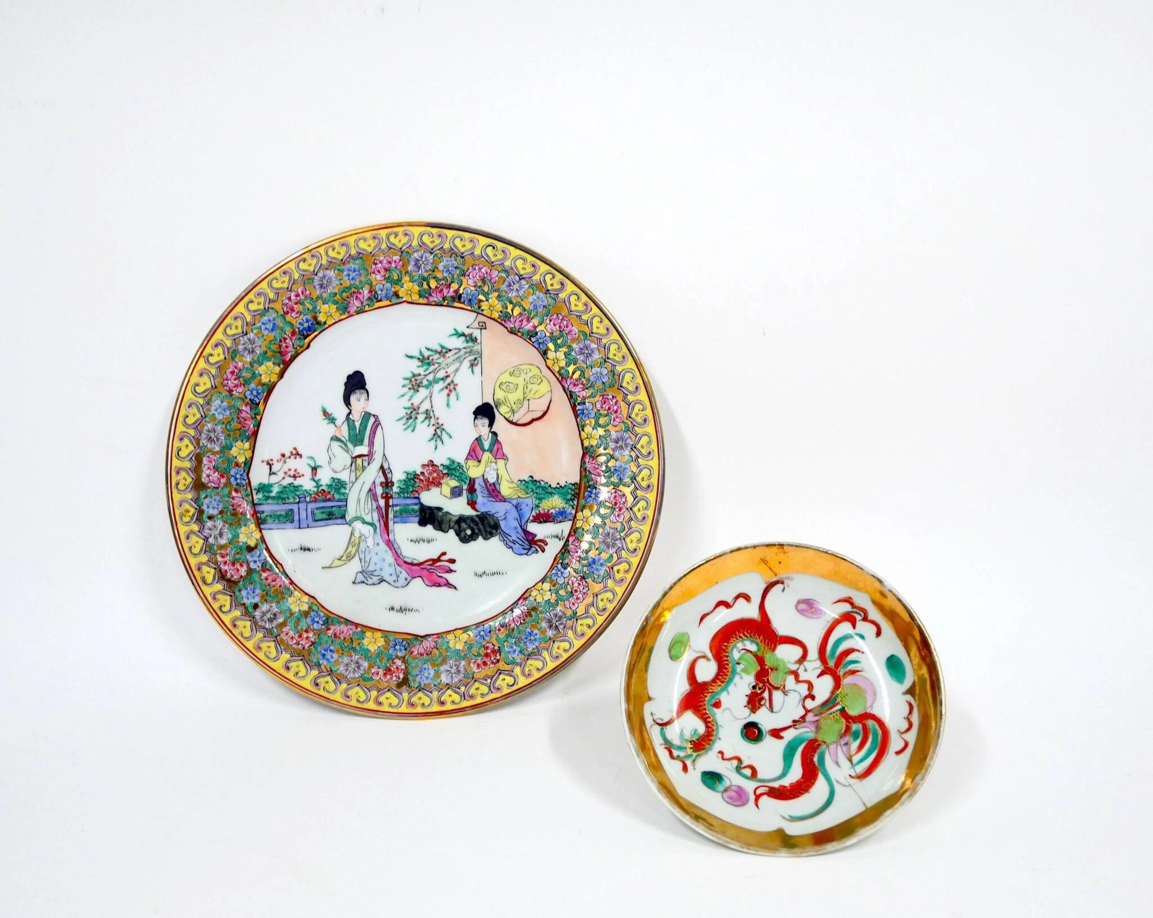 CHINA Set: - Lot 187