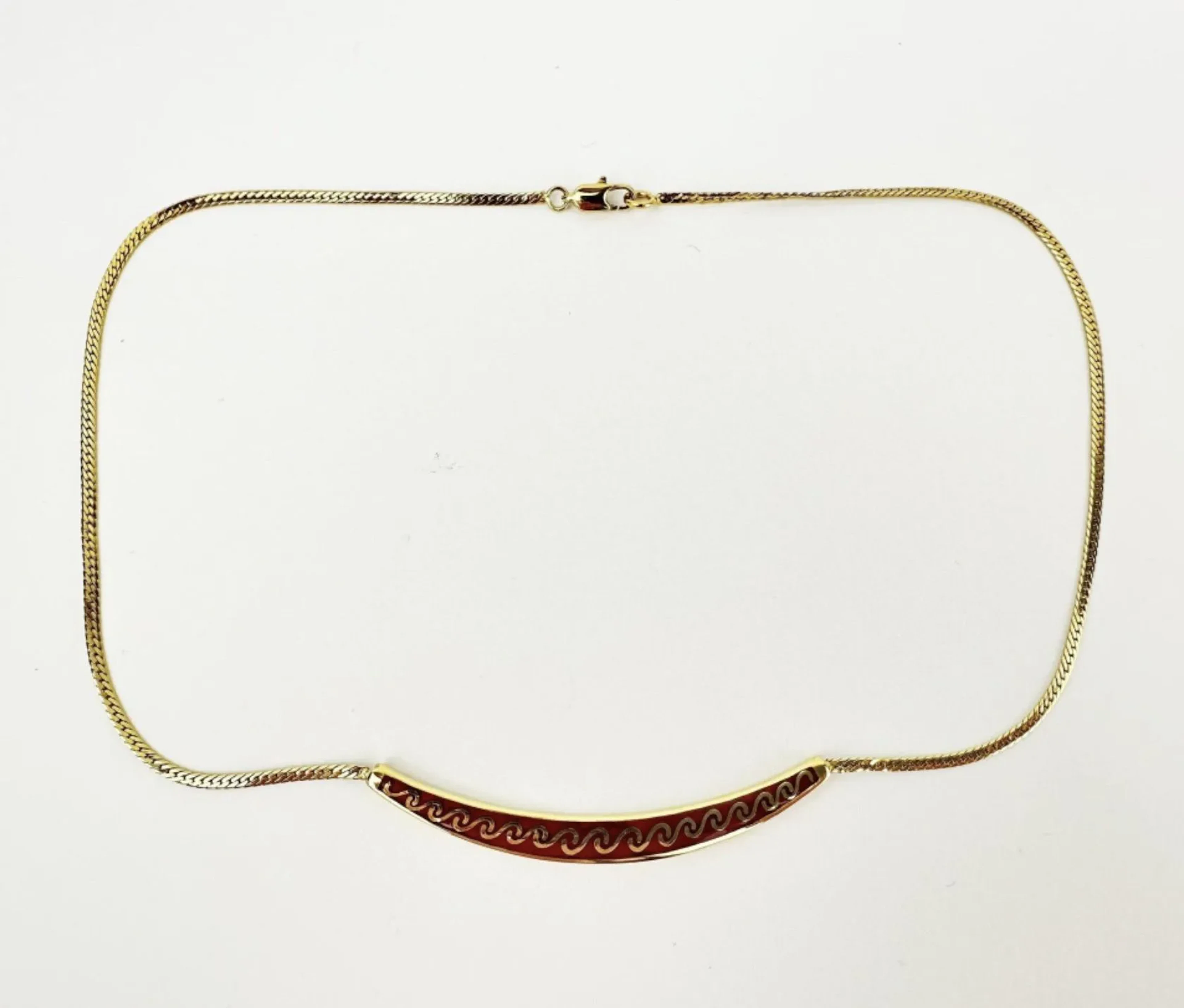Fancy necklace in gilded metal, flat link chain, centered wi - Lot 143