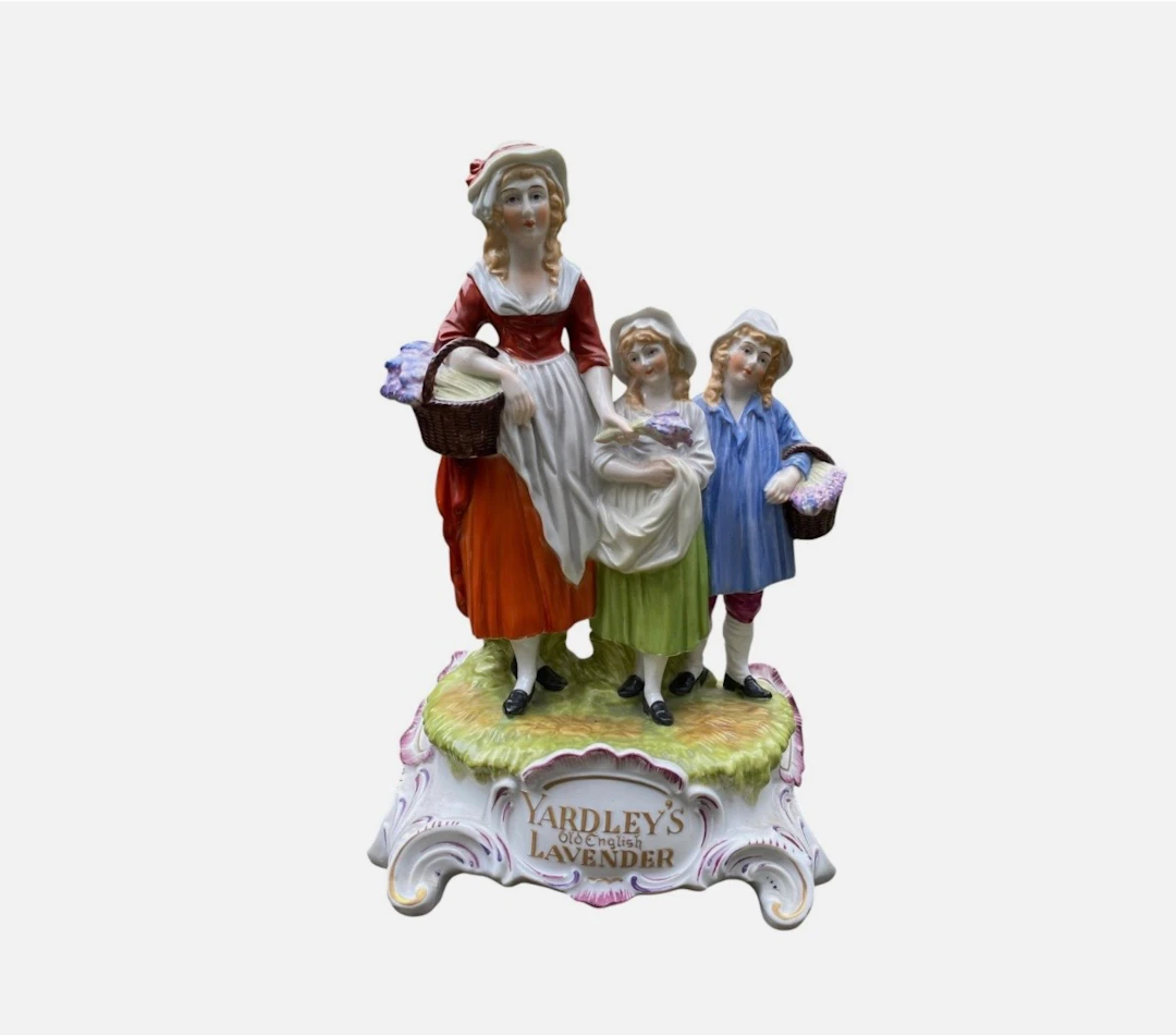 ‘Yardleys’ advertising figure group, Dresden, c. 1900
