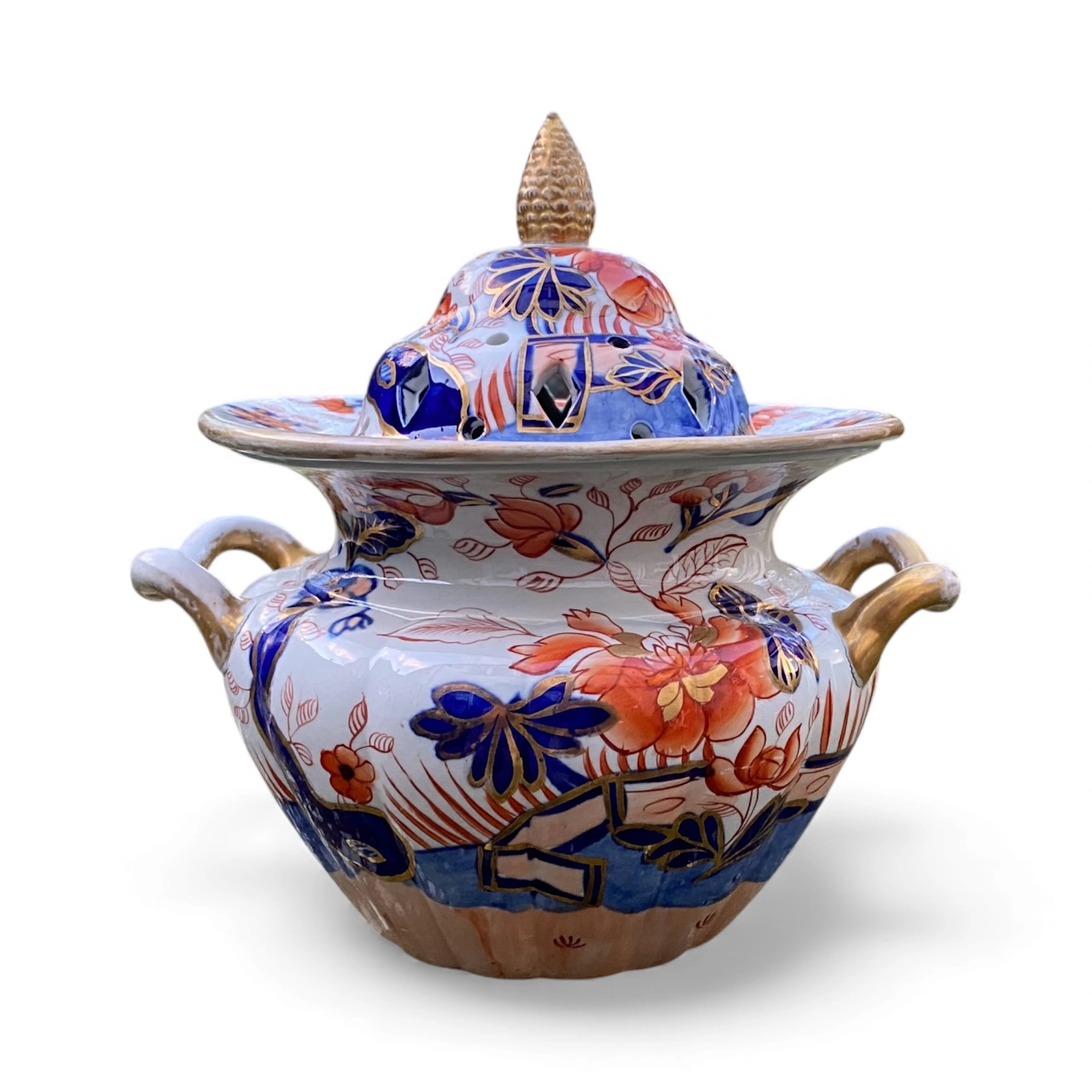 Masons Ironstone Imari pot pourri & cover. c. 1815.