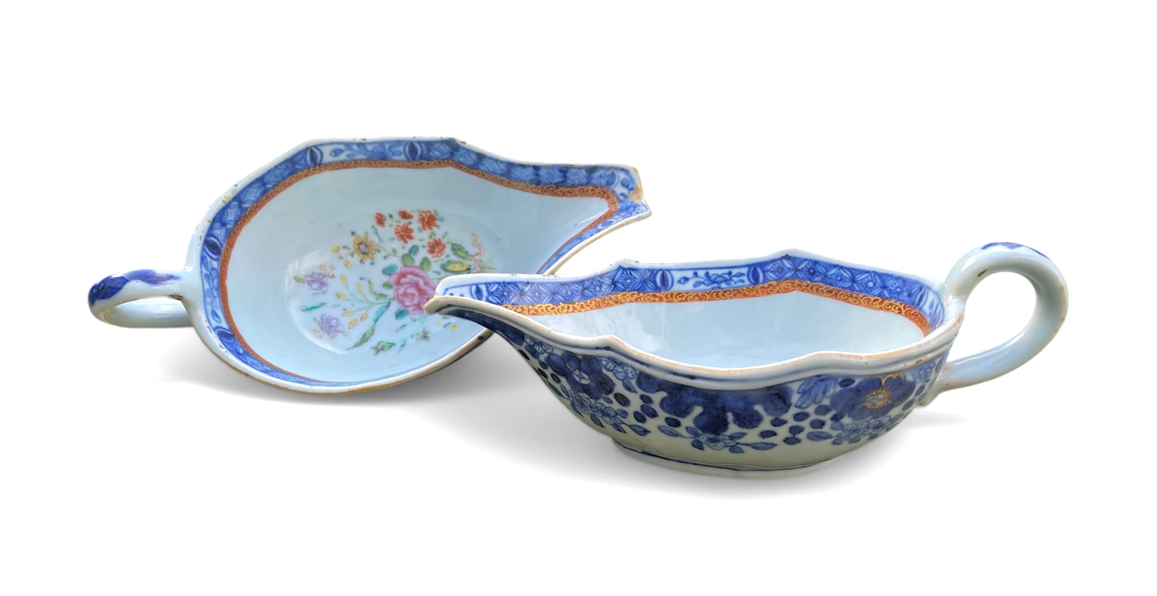 Pair Chinese porcelain sauceboats Floral Bouquet, c. 1760. Qianlong.
