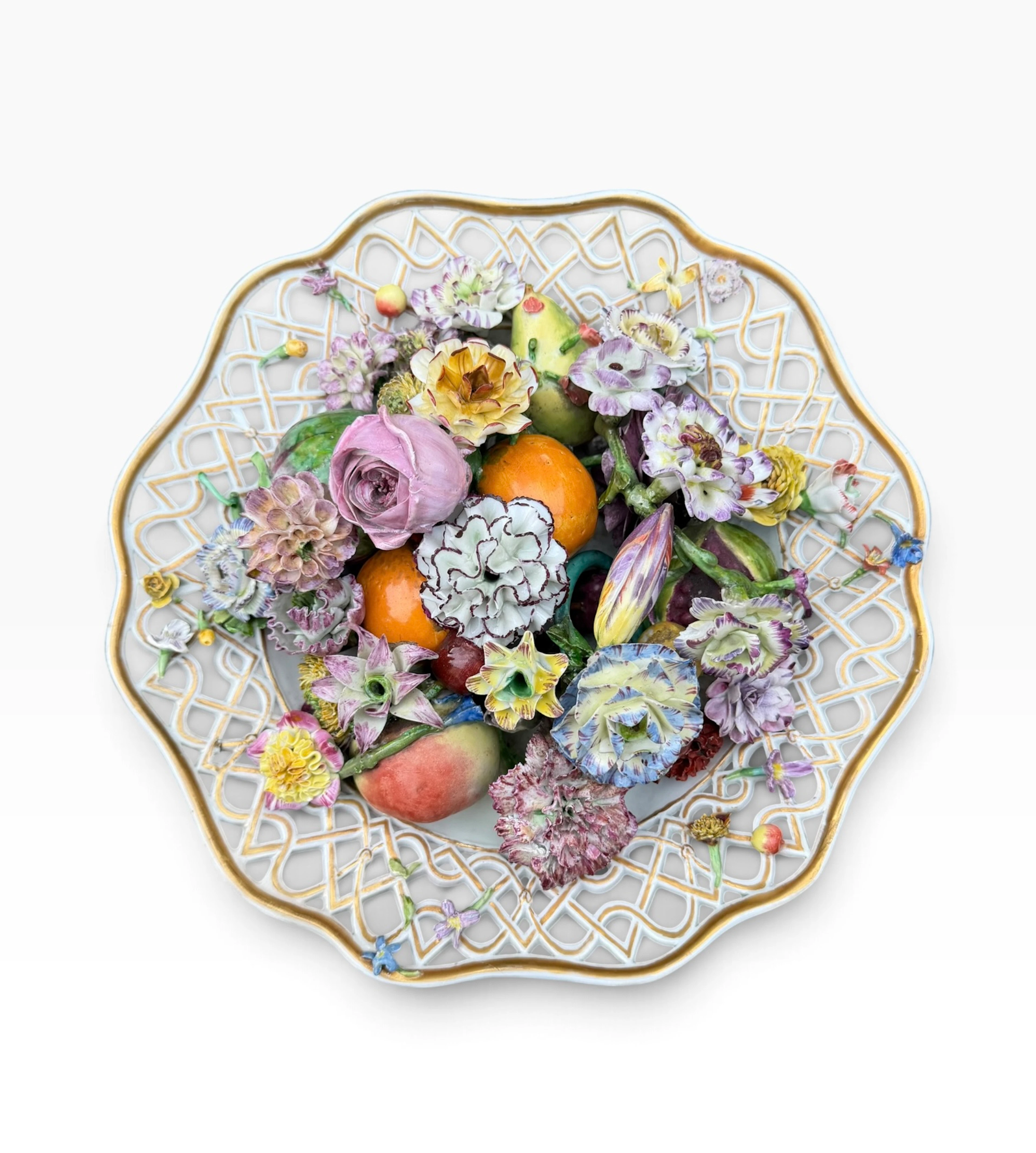 Meissen porcelain trompe l’oeil dish, c. 1750.