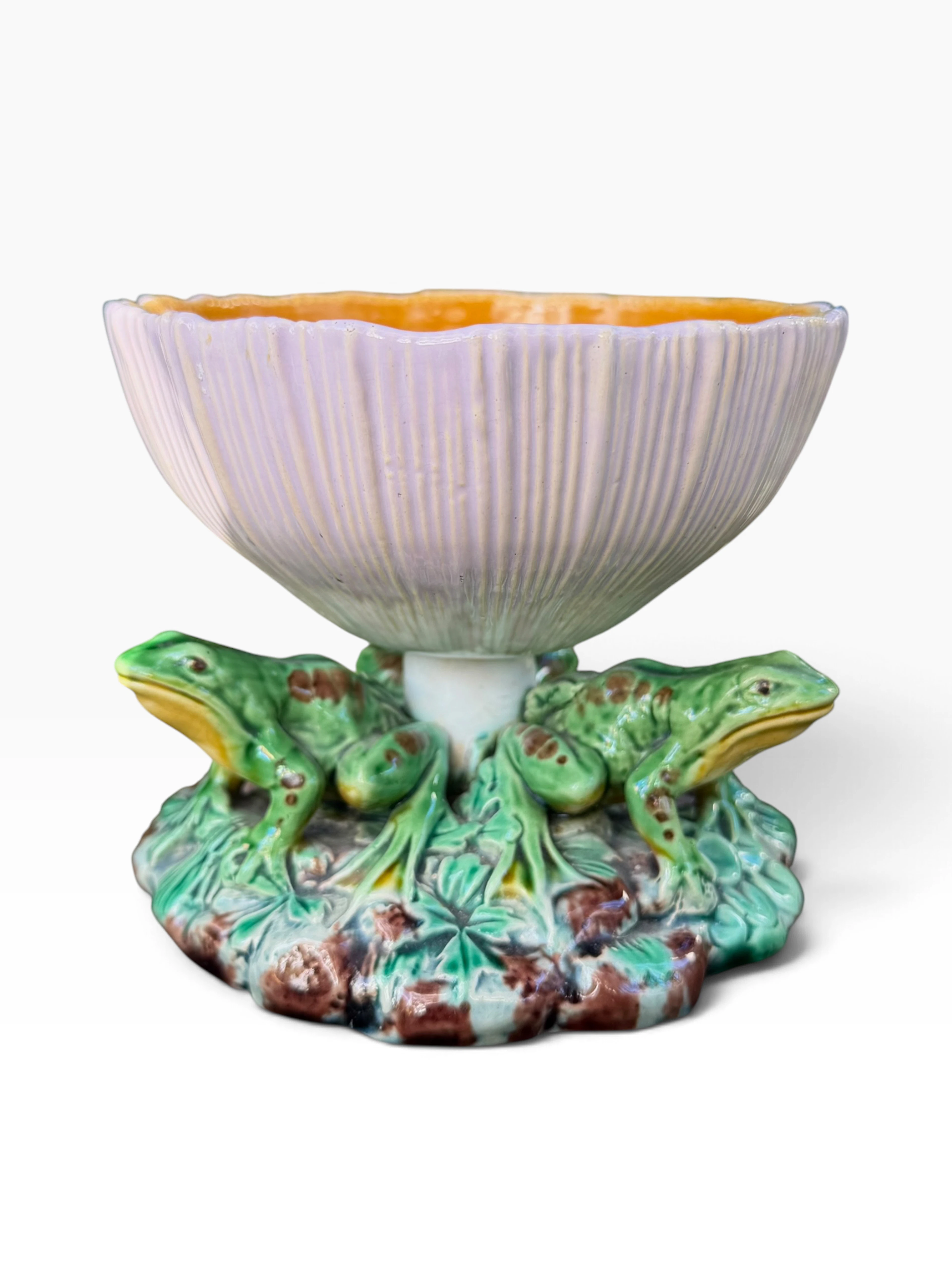 Minton majolica frogs bowl, d.1865.
