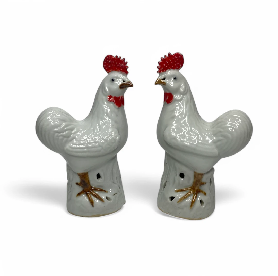 Pair Chinese porcelain cockerels, c. 1890. Qing Dynasty.