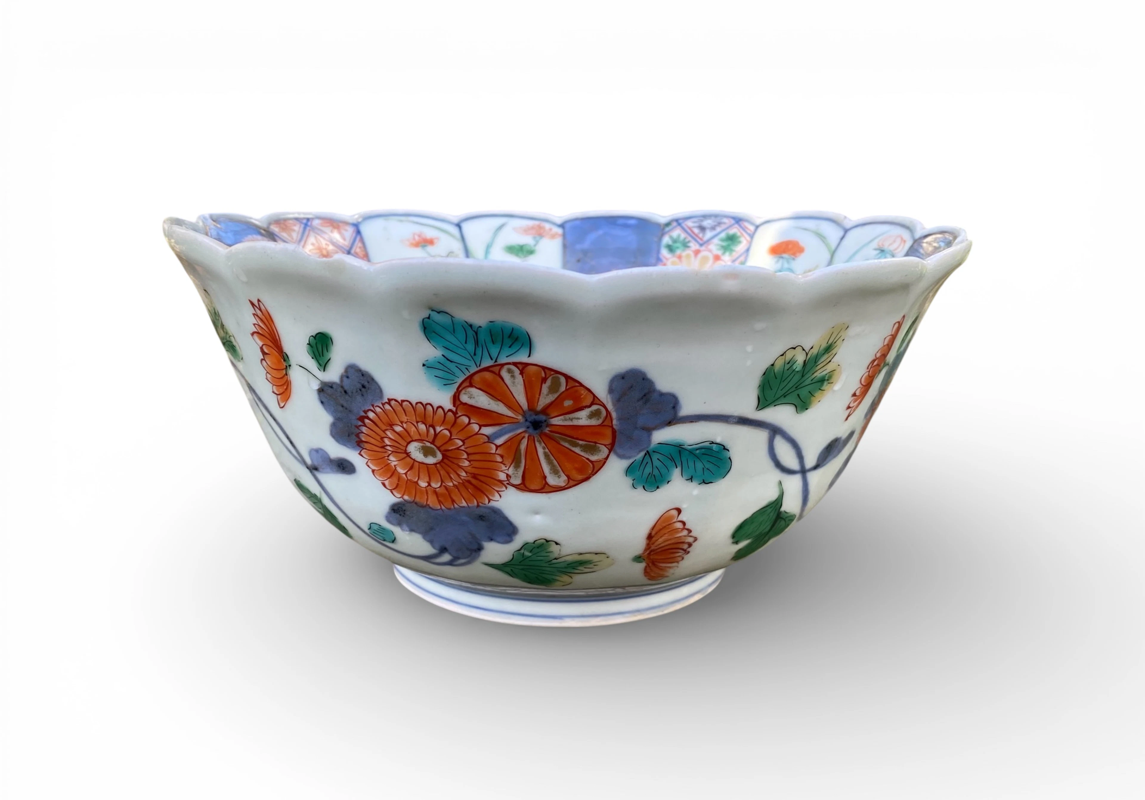 Imari porcelain bowl, Arita, Japan, c. 1700. Genroku Period.