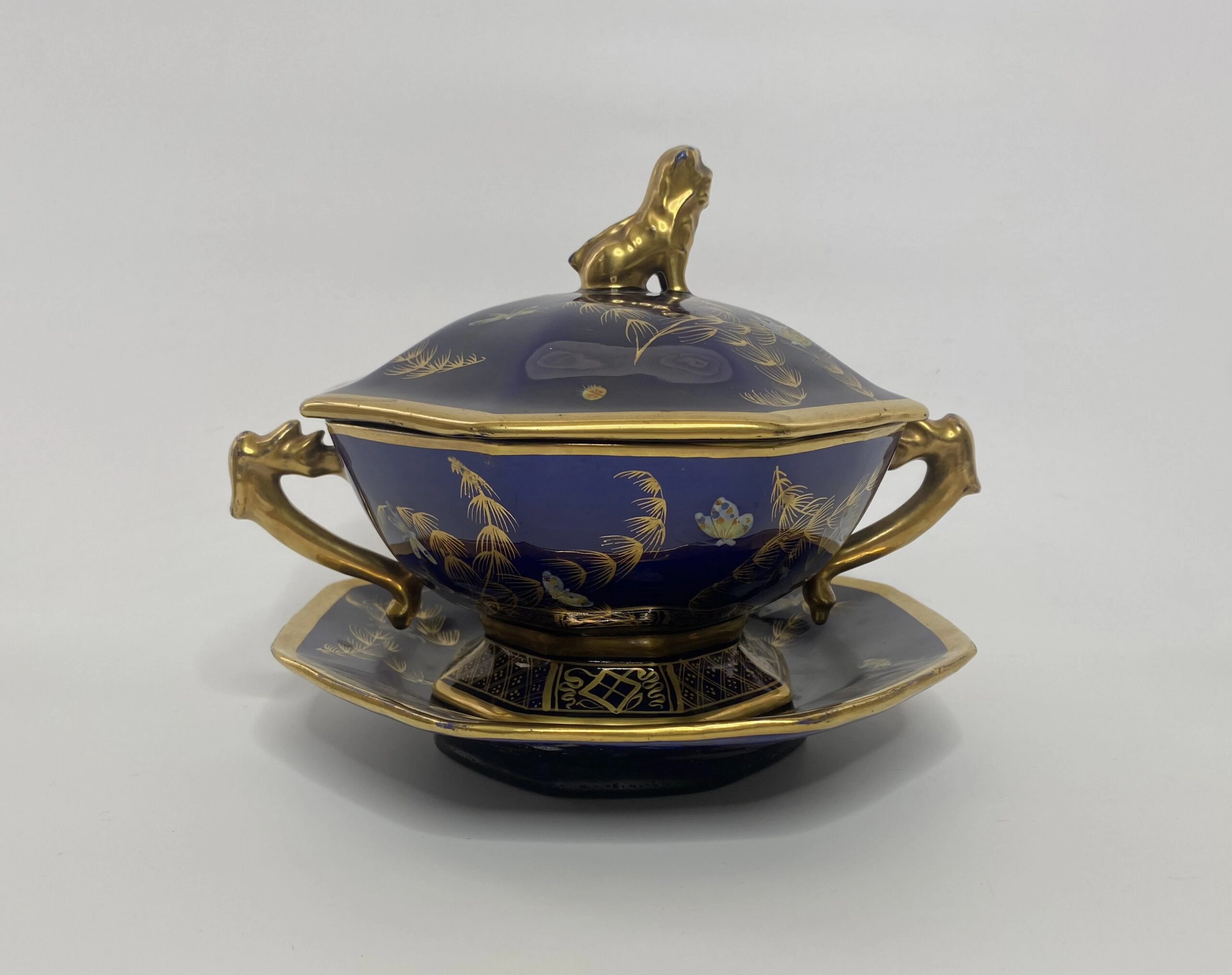 Masons Ironstone ‘Mazarine Blue’ tureen and stand, c. 1815.