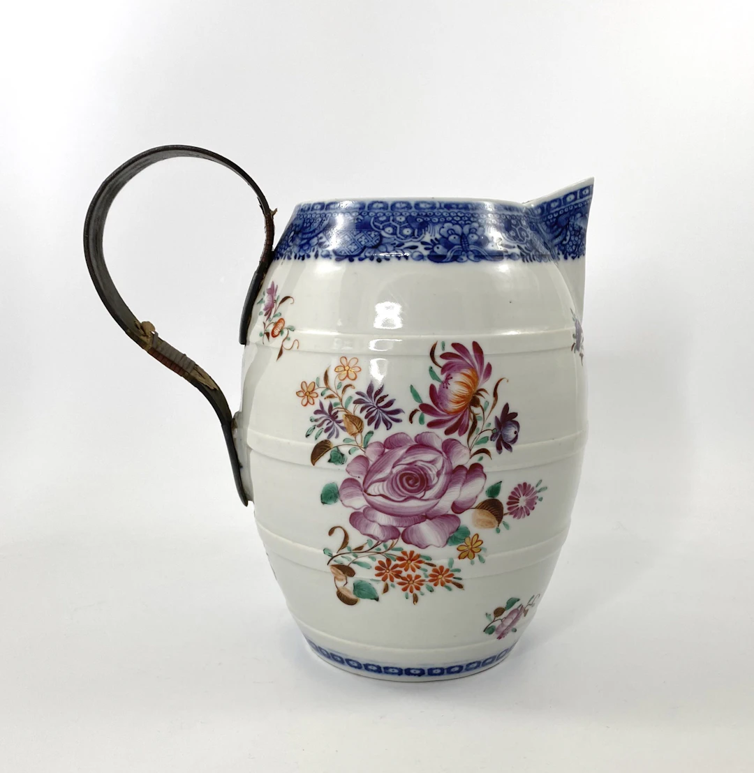 Chinese porcelain Cider Jug, c. 1770. ‘Tinkers’ repaired handle.