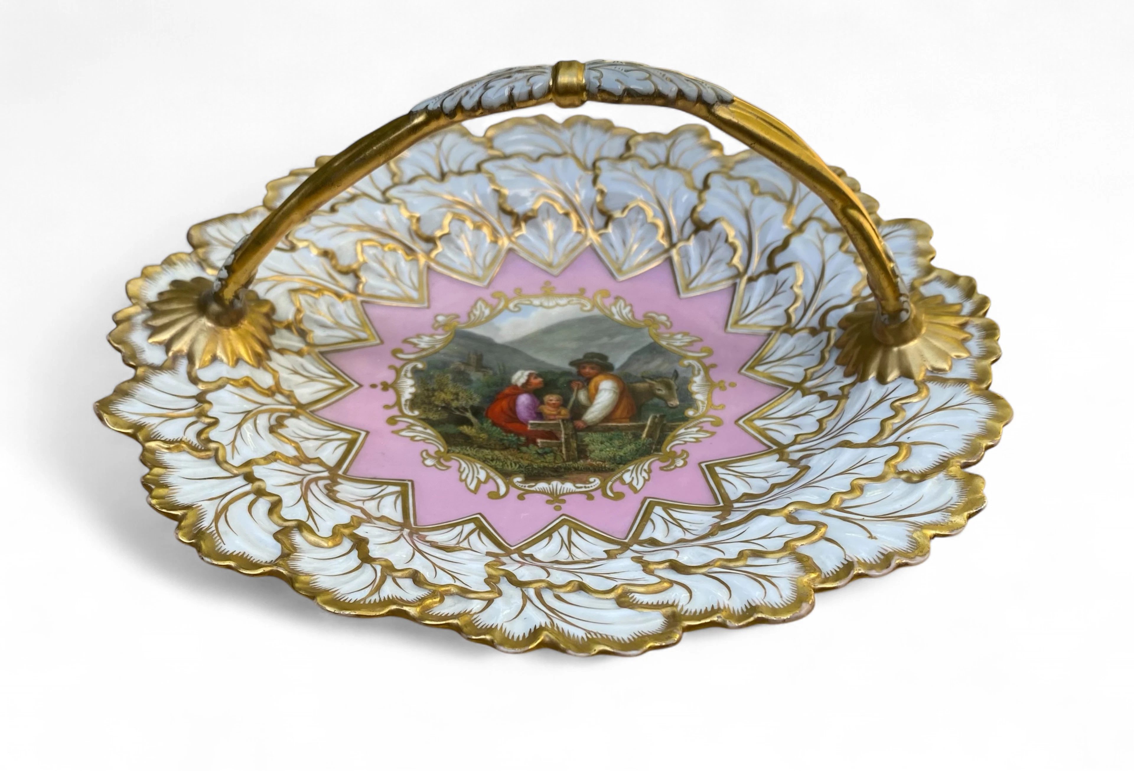 FBB Worcester porcelain basket, c. 1815.