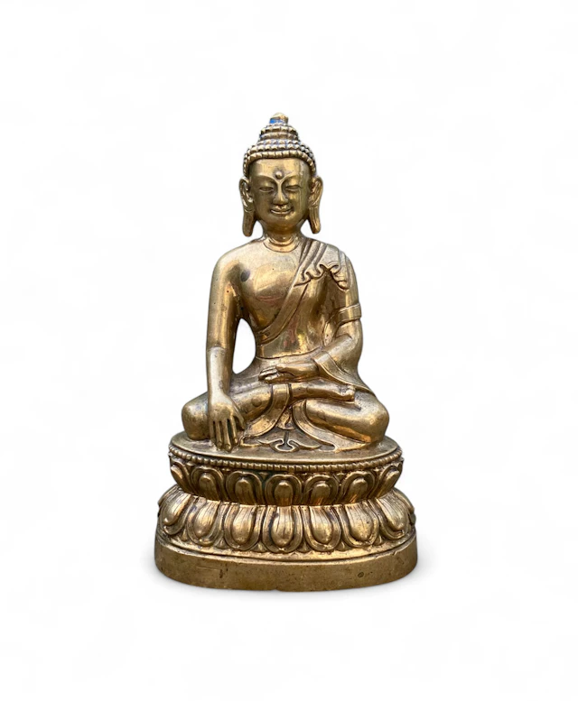 Chinese gilt bronze Sakyamuni Buddha, early 18th C.