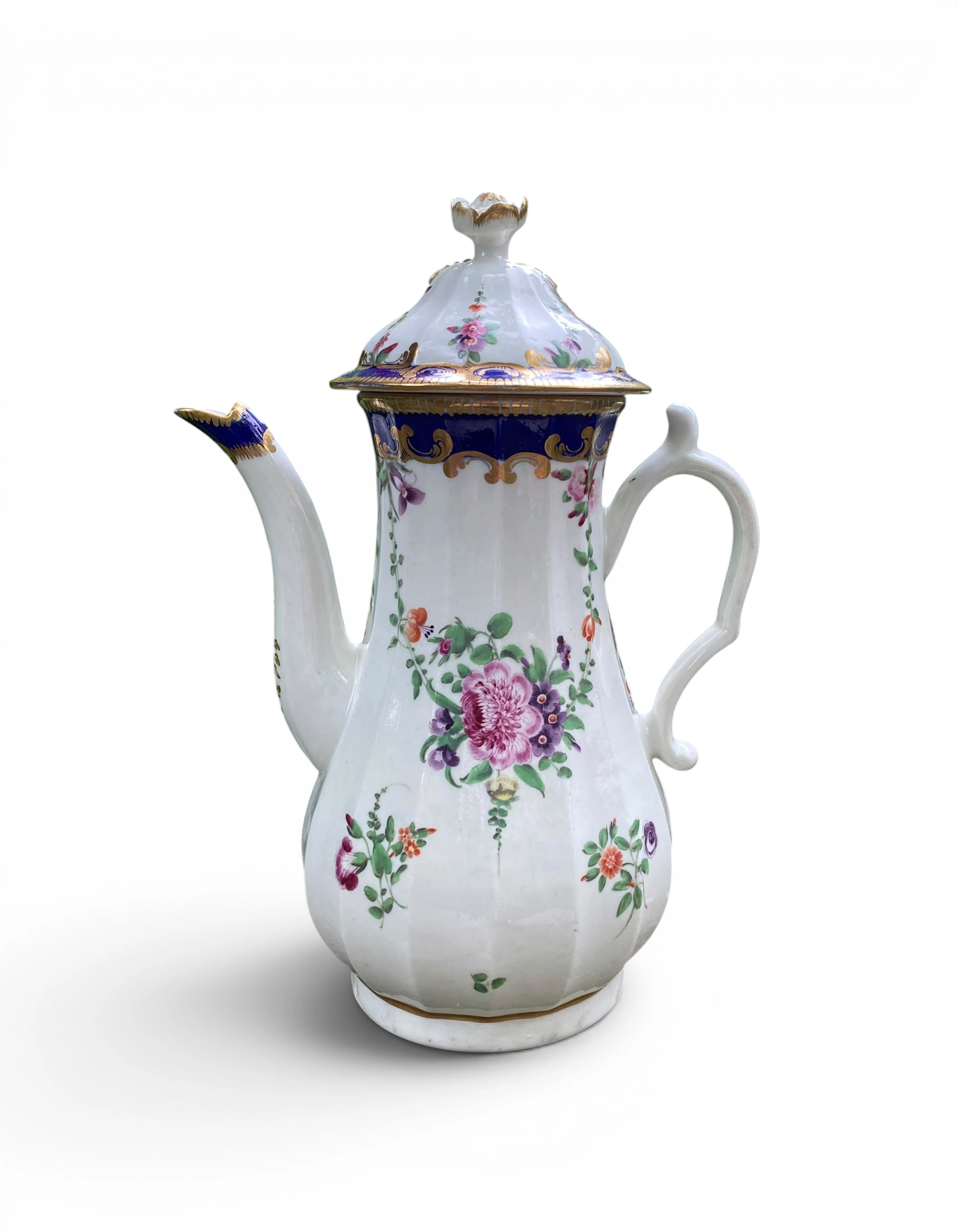 Worcester porcelain coffee pot & cover, c. 1770