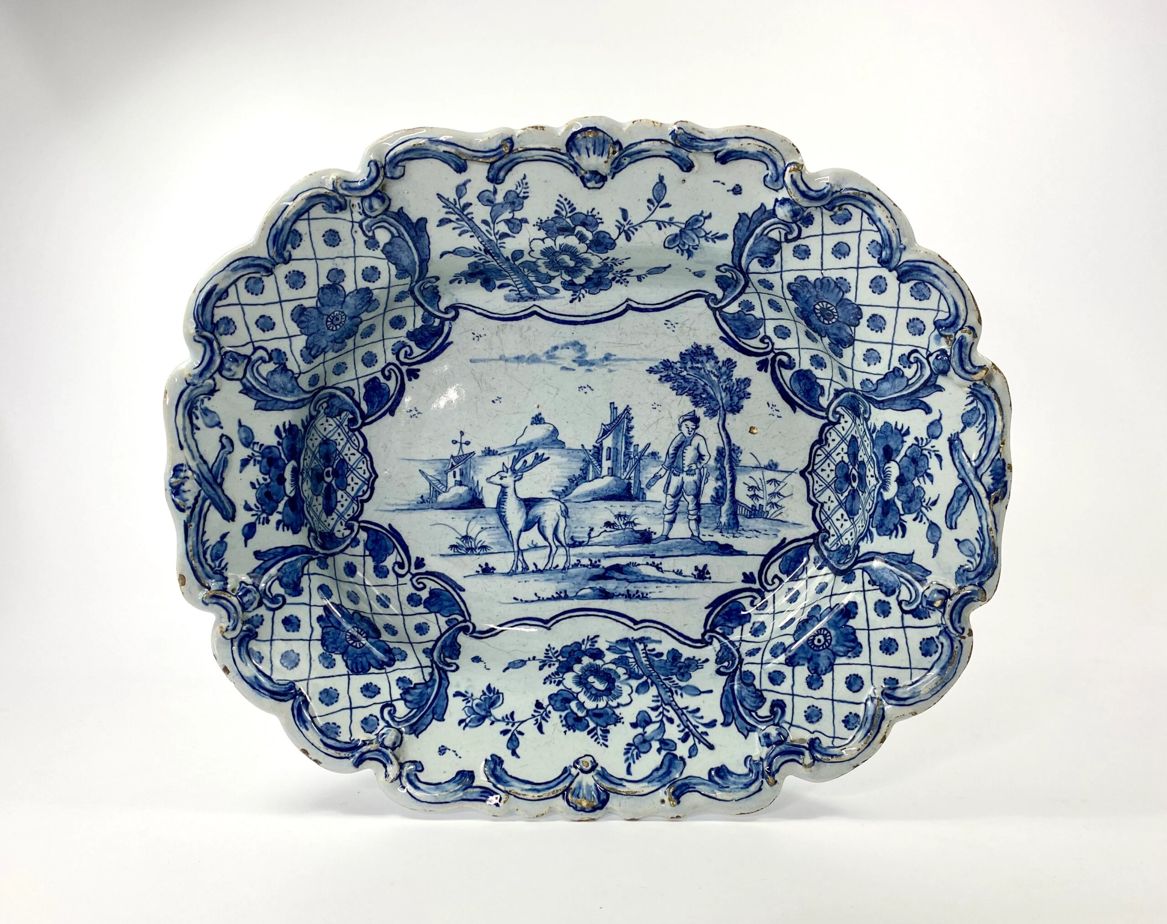 Dutch Delft large serving dish. Van Duyn Factory. c. 1765.