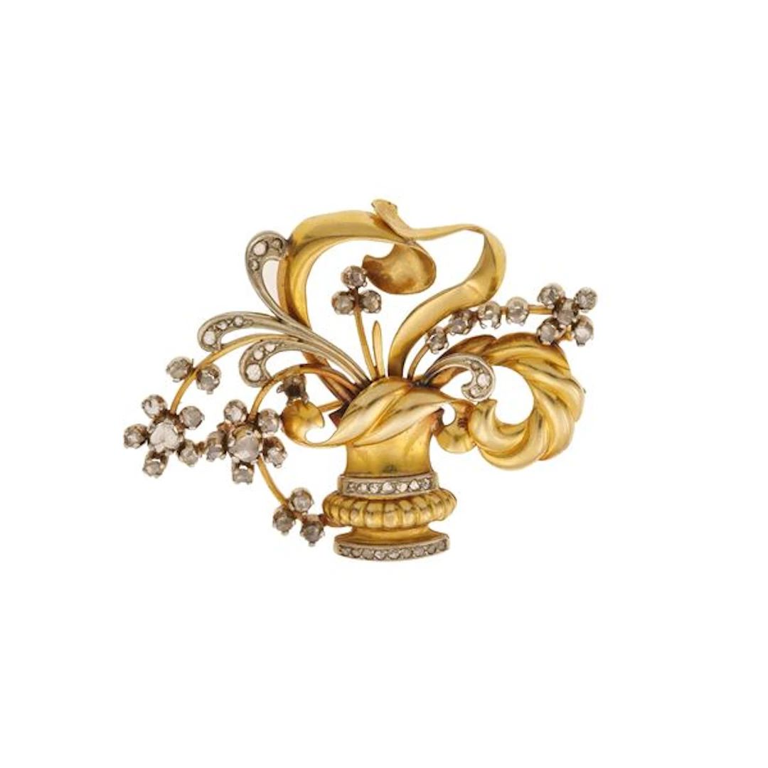 ROse-cut diamond and gold brooch. One missing diamond
