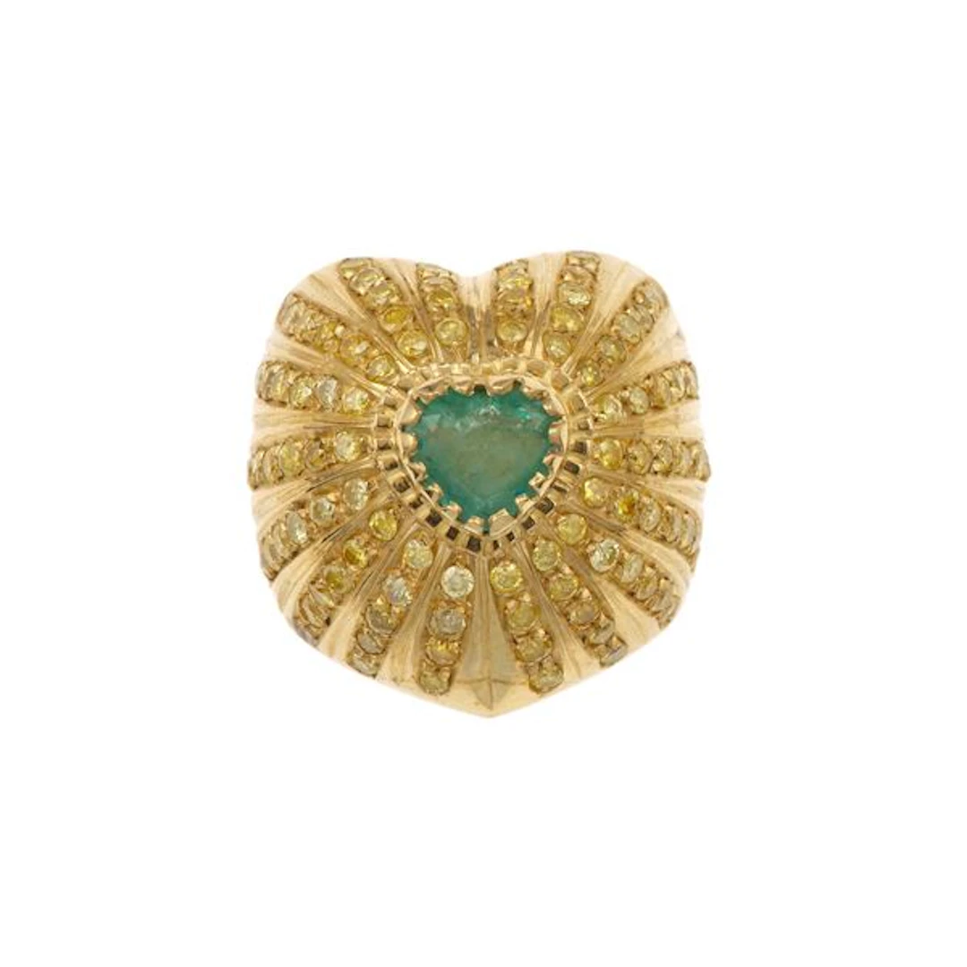 Emerald, diamond and gold ring