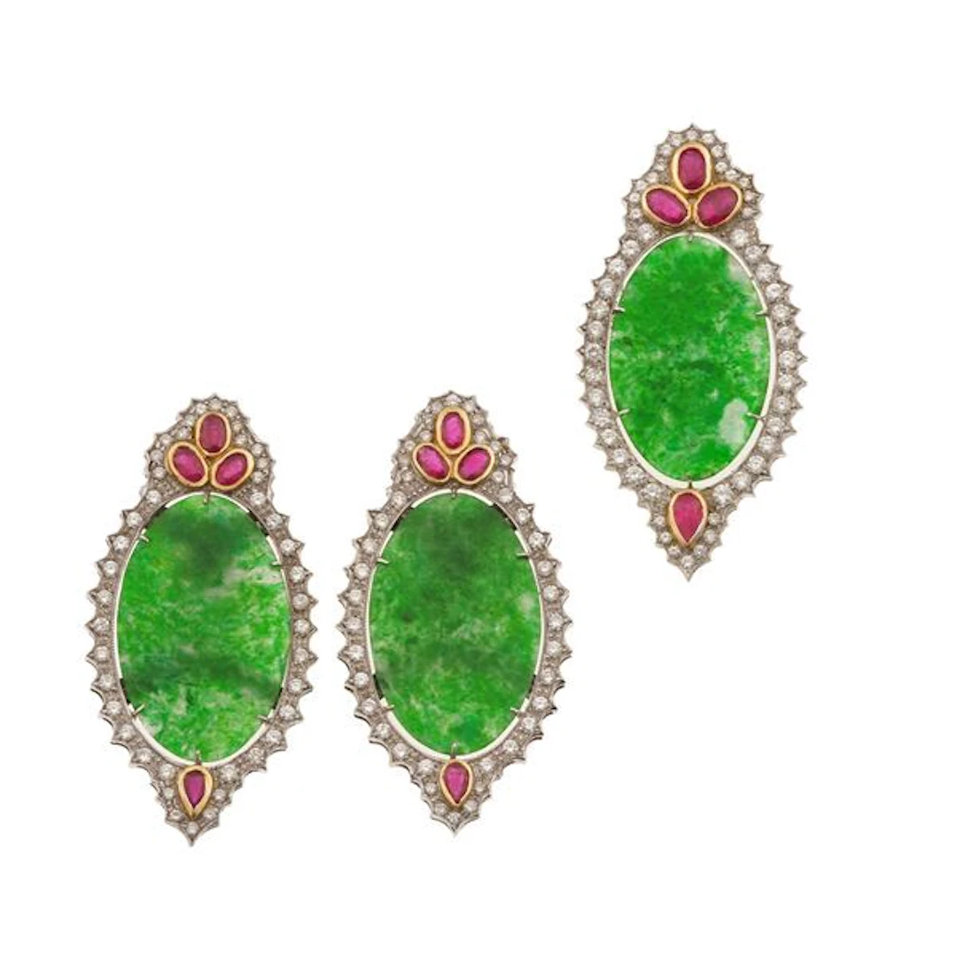Tinted jadeite, diamond, ruby and gold demi-parure