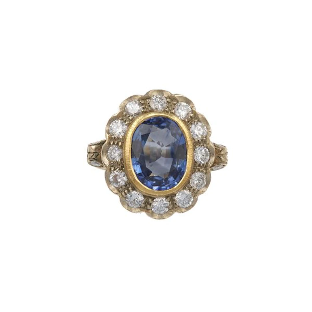 Sapphire, diamond and gold ring