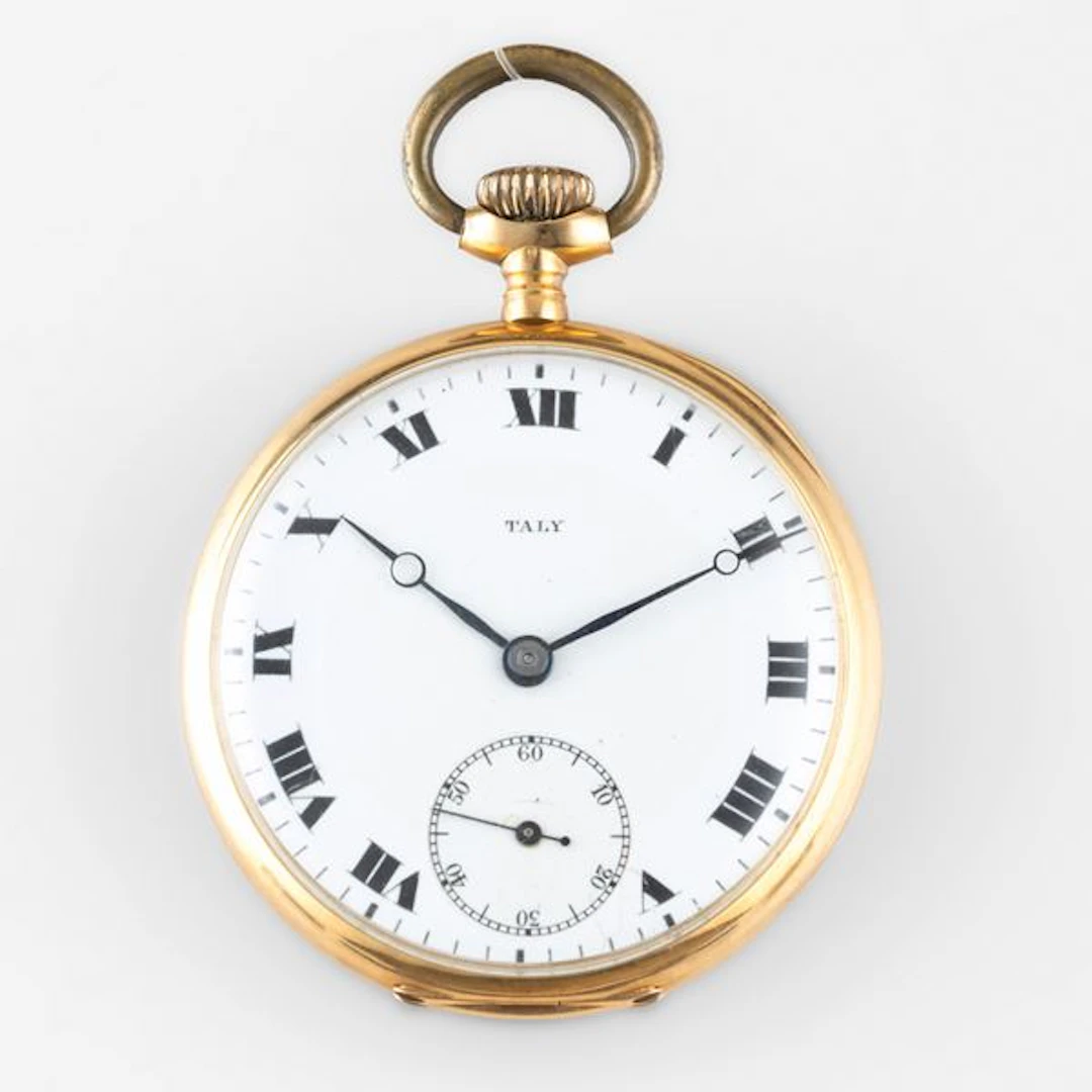 Orologio da tasca in oro giallo 18k, quadrante smalto bianco con lancette