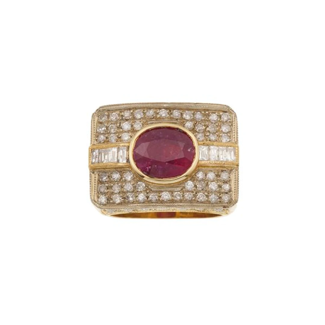 Treatment ruby, diamond and gold ring