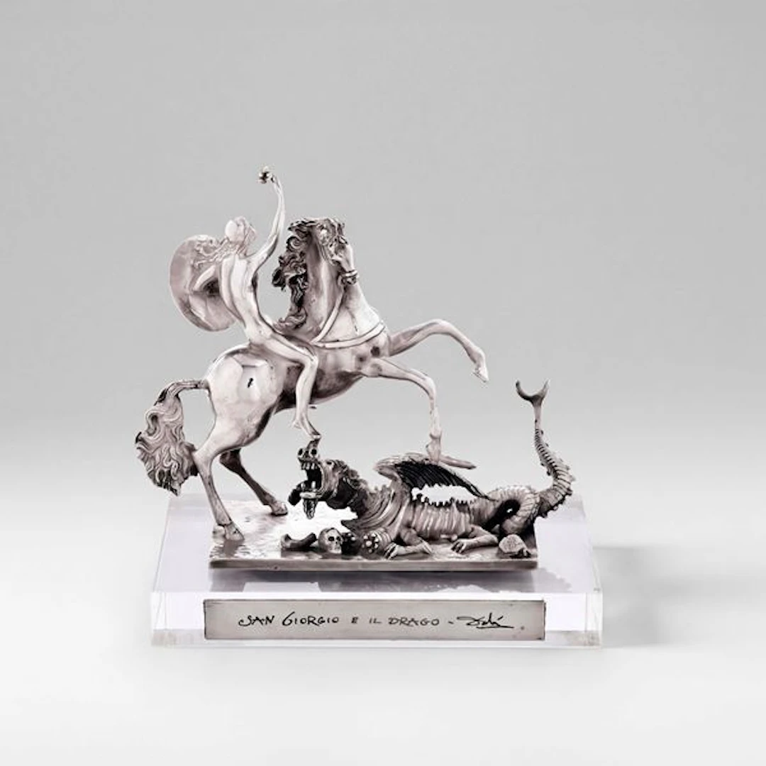 San Giorgio e il drago. firma GaLa Dalì 1962. Argenteria italiana