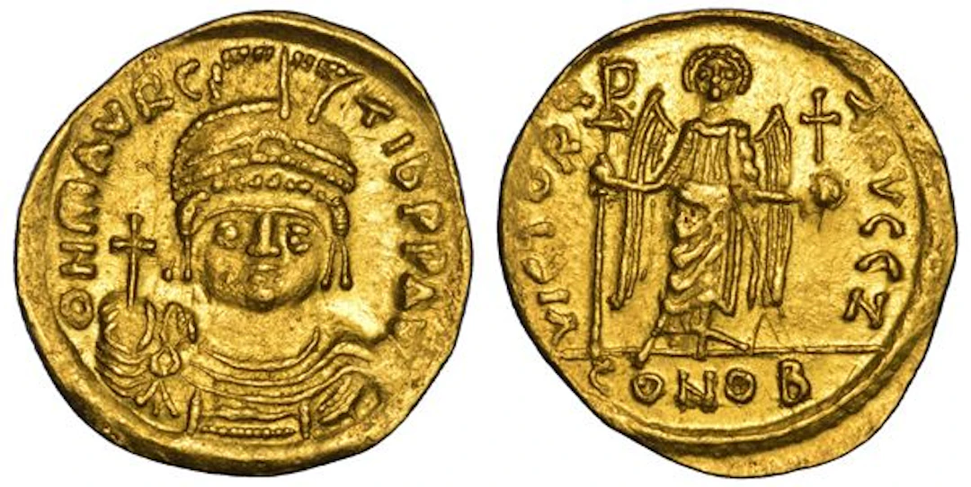 MAURIZIO TIBERIO, 582-602. Solido. Costantinopoli.