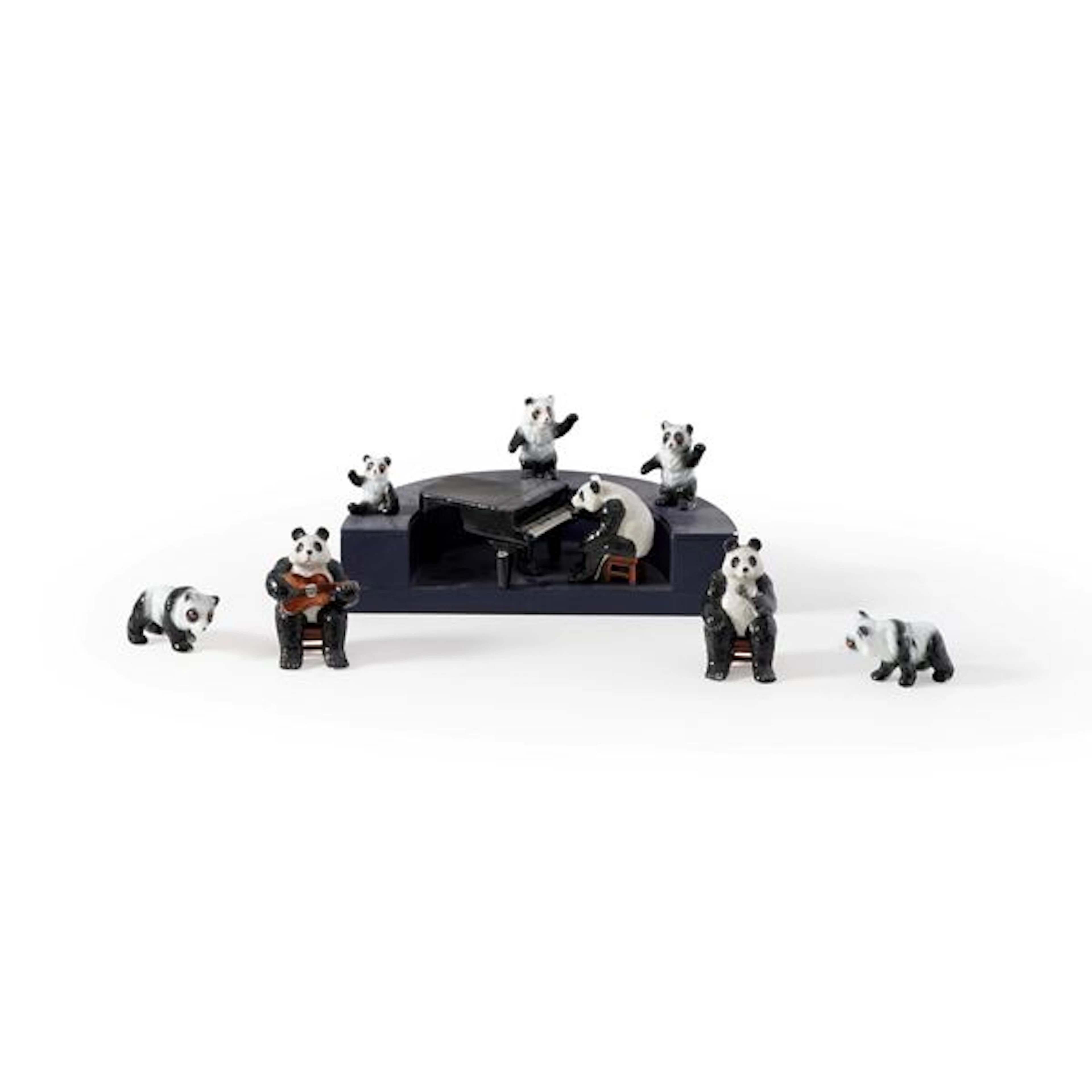 Gruppo in maiolica con panda