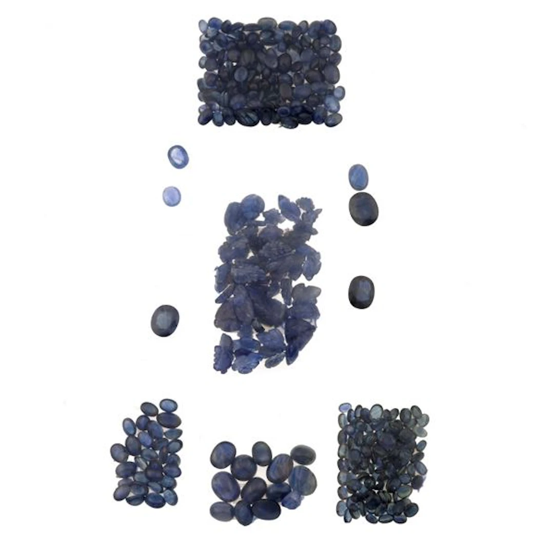 Collection of unmounted sapphires, of various shapes and treatments