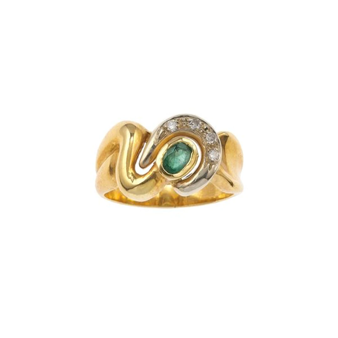 Emerald, diamond and gold ring
