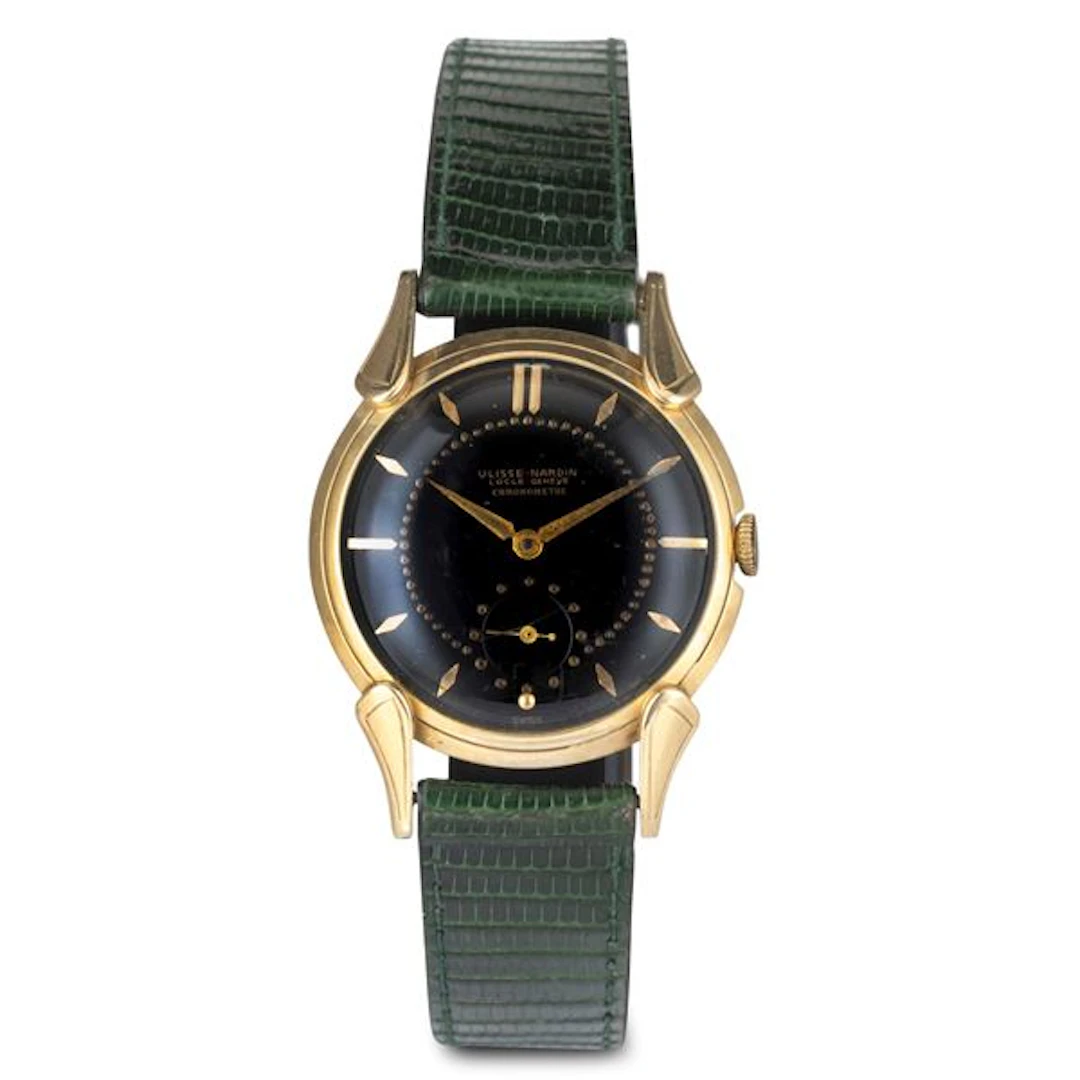 Dress Watch in oro giallo 14k con anse Cornes de Vache, quadrante