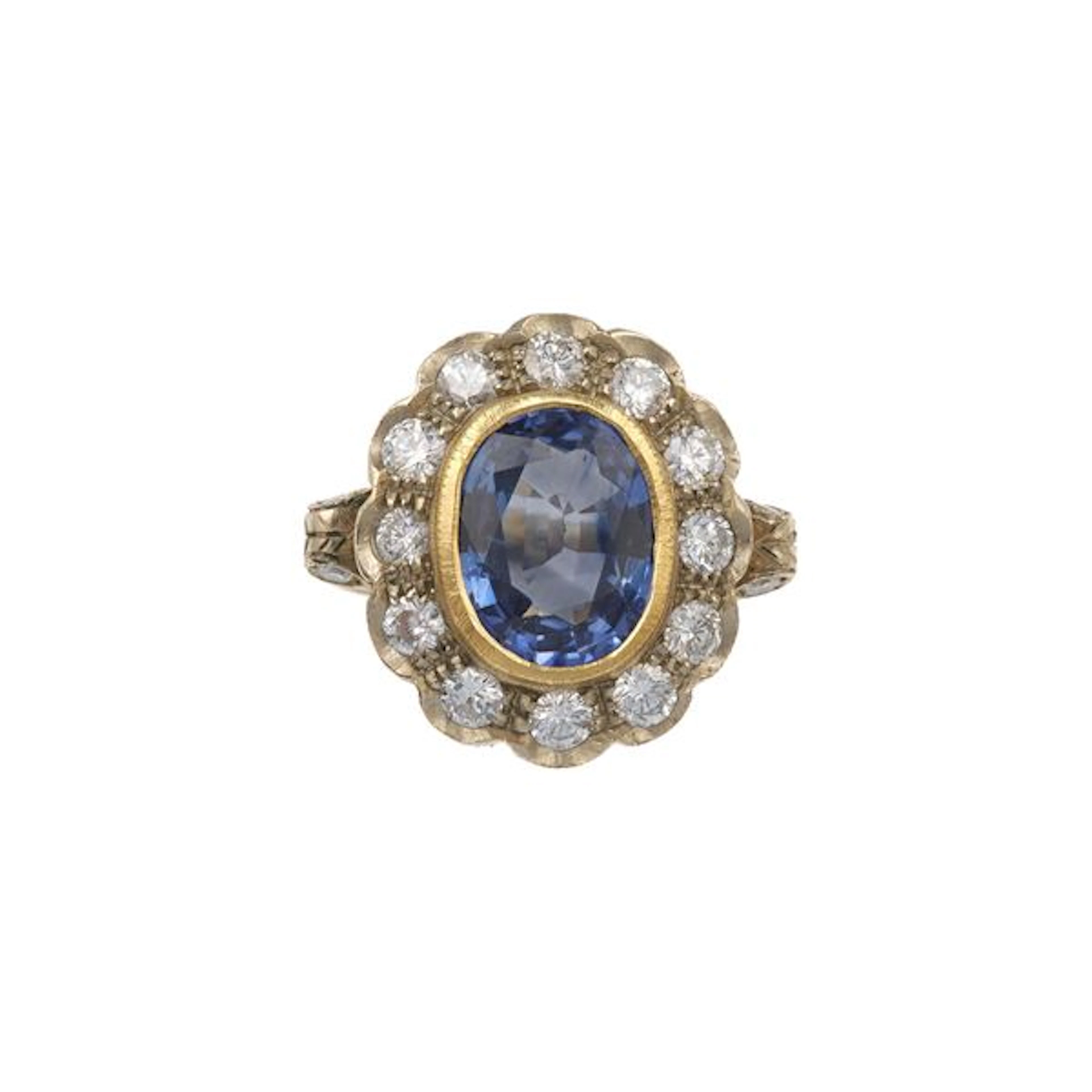 Sapphire, diamond and gold ring