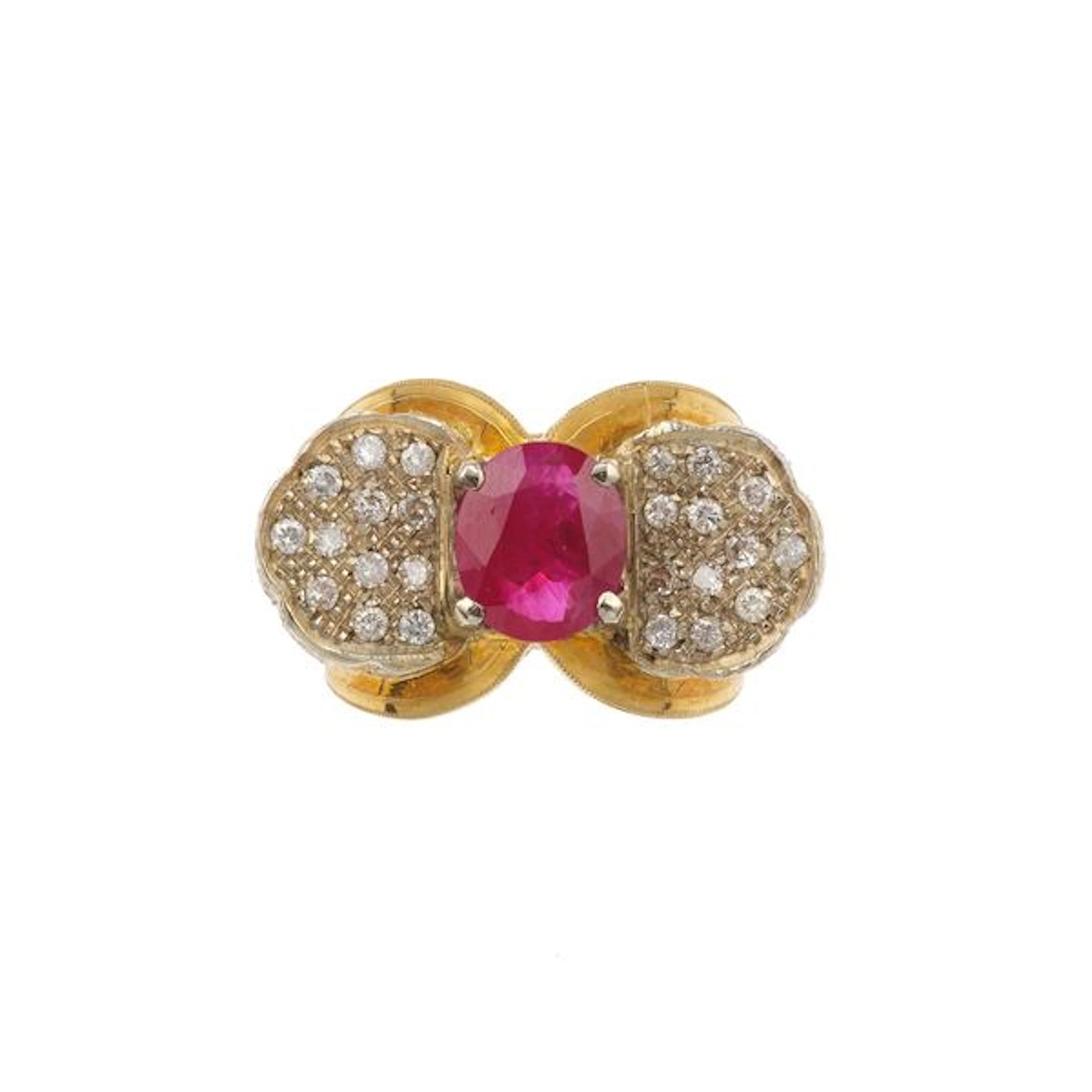 Treatment ruby, diamond and gold ring