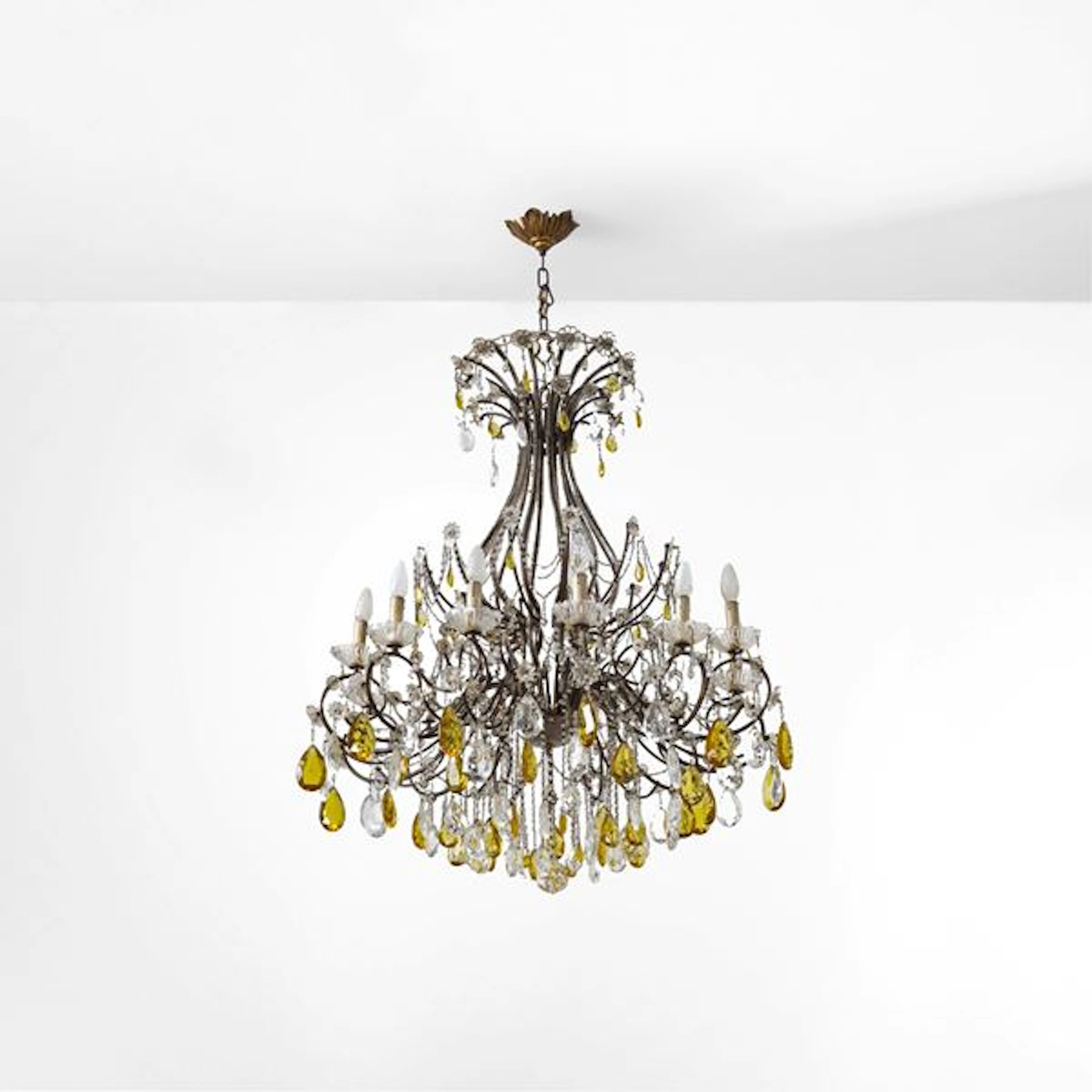 Lampadario a gocce. XX secolo