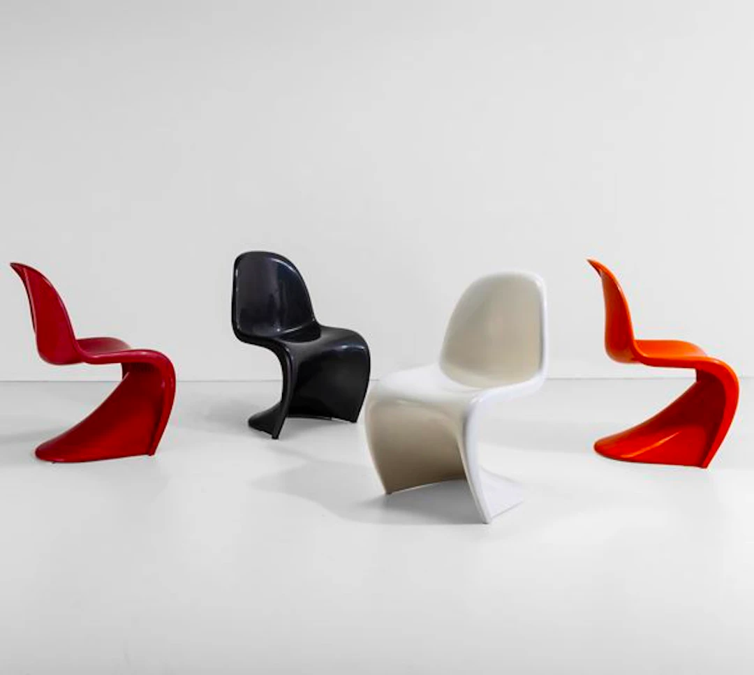 Quattro sedie mod. Panton