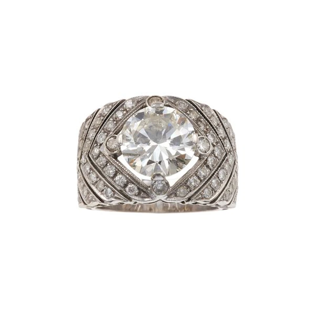 Brialliant-cut diamond weighing 4.30 carats approximately and gold ring