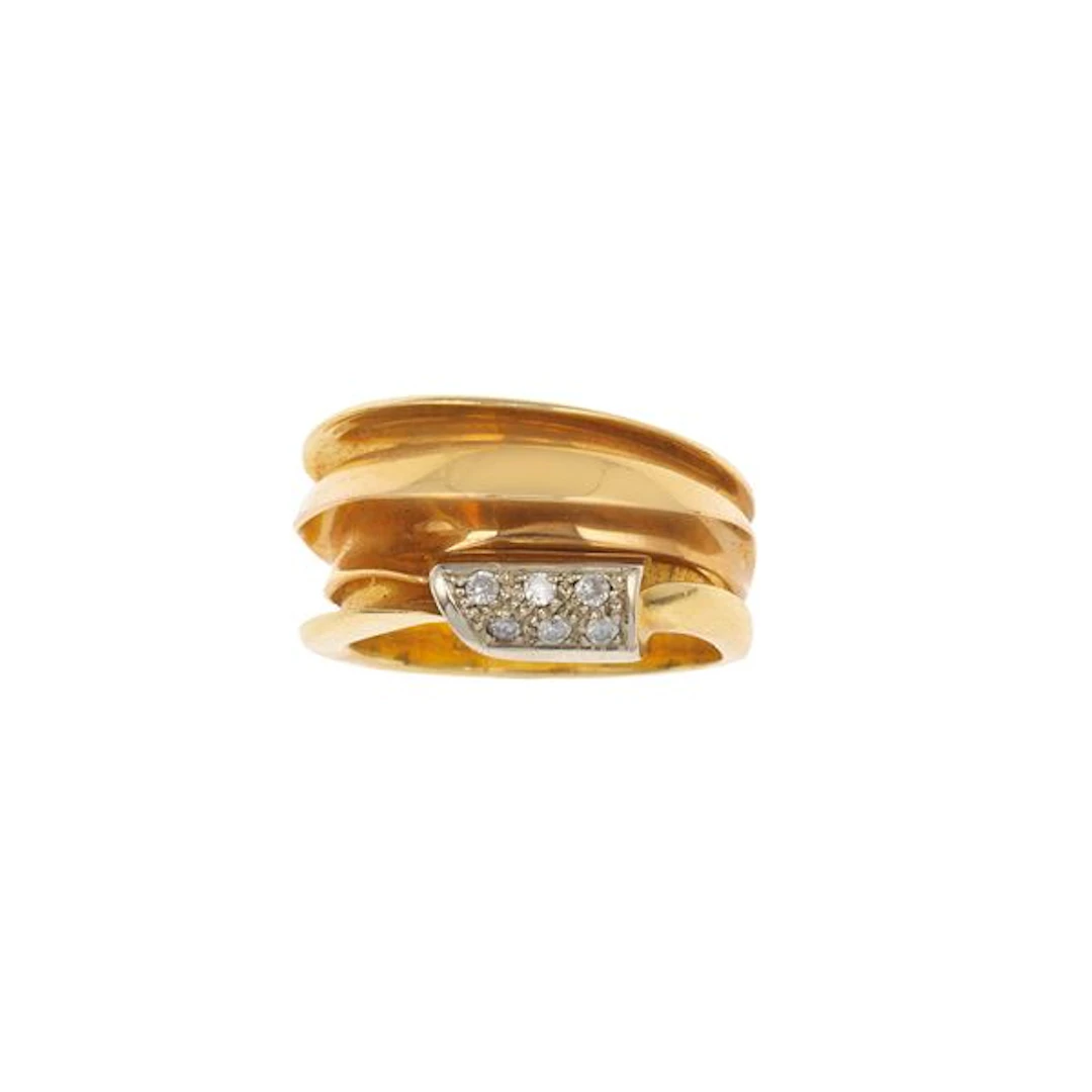 Diamond and gold ring
