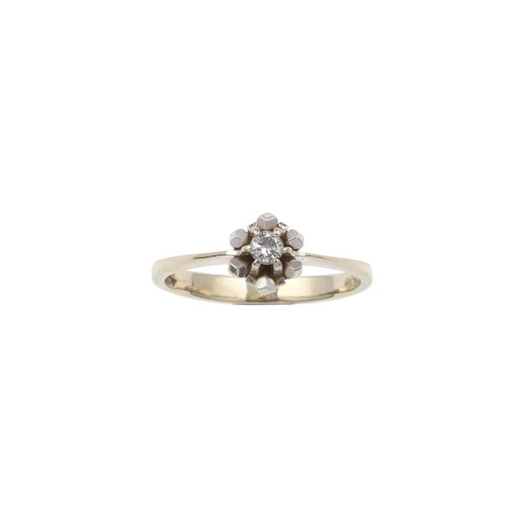 Little diamond and gold ring