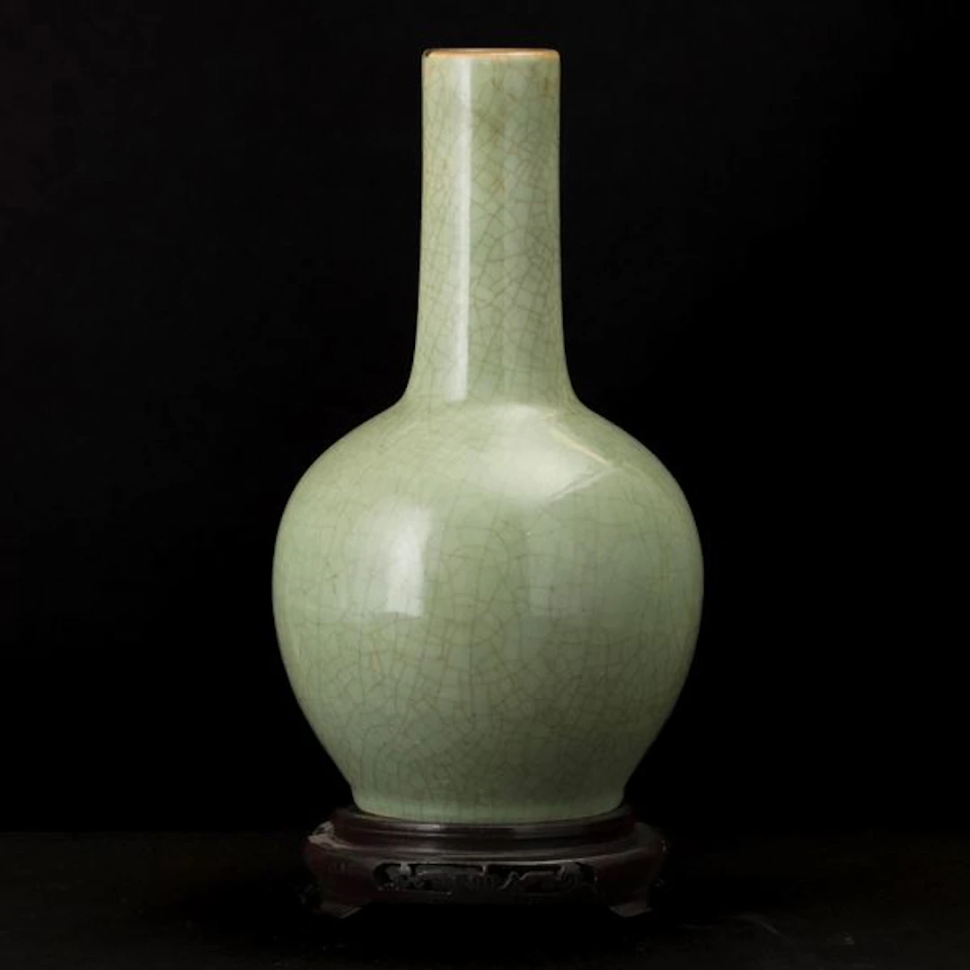 Vaso in porcellana craquelÃ©, Cina, XX secolo