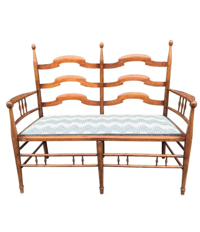 A wonderful Arts and Crafts beechwood hall seat by renown British