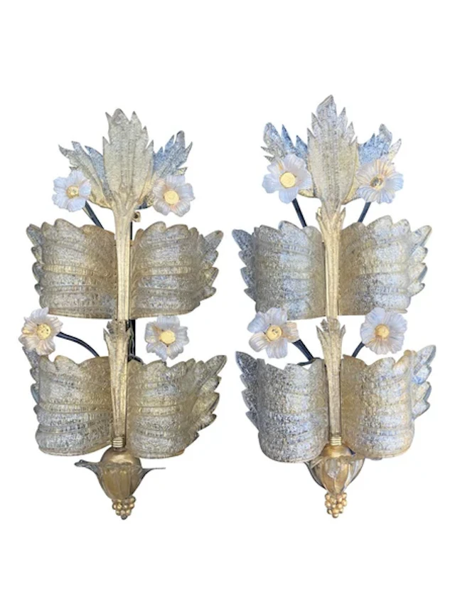 A stunning large pair of 1930s Art Deco Murano glass wall sconces by Seguso