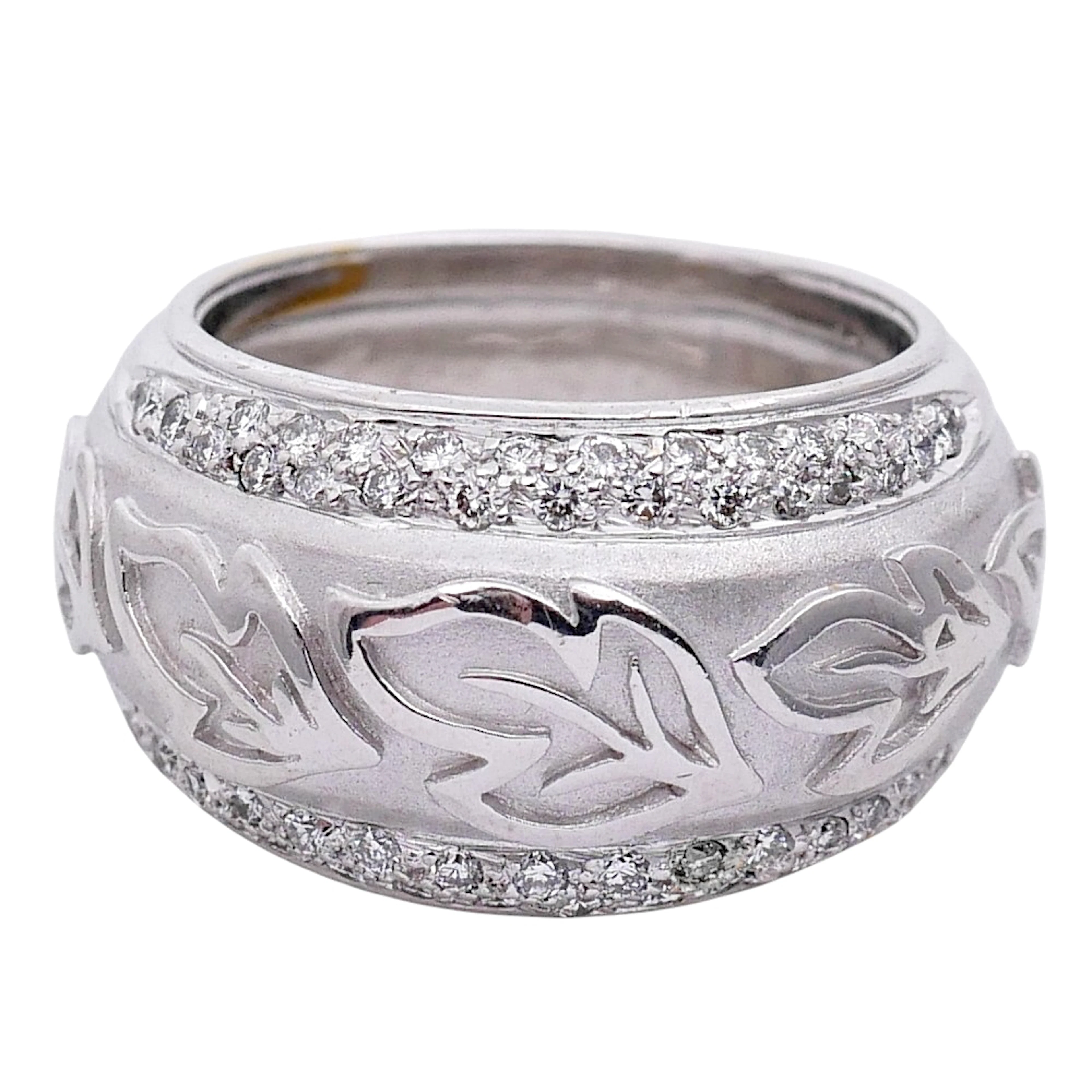 Vintage Diamond 18ct Gold Band Ring