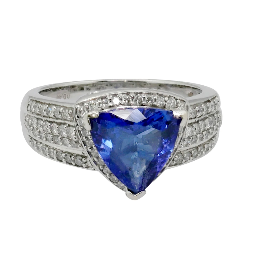 Vintage Tanzanite Diamond Halo Ring