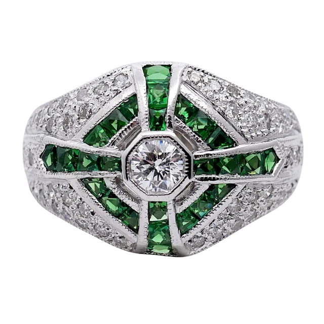Emerald and Diamond Gold Bombé Ring