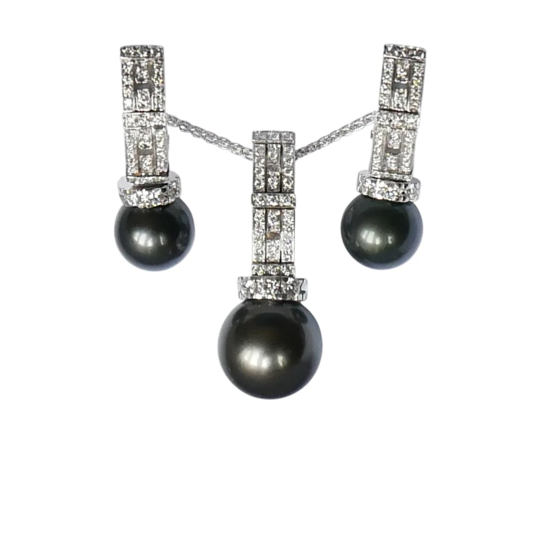 Chimento Diamond Pearl Pendant & Earrings