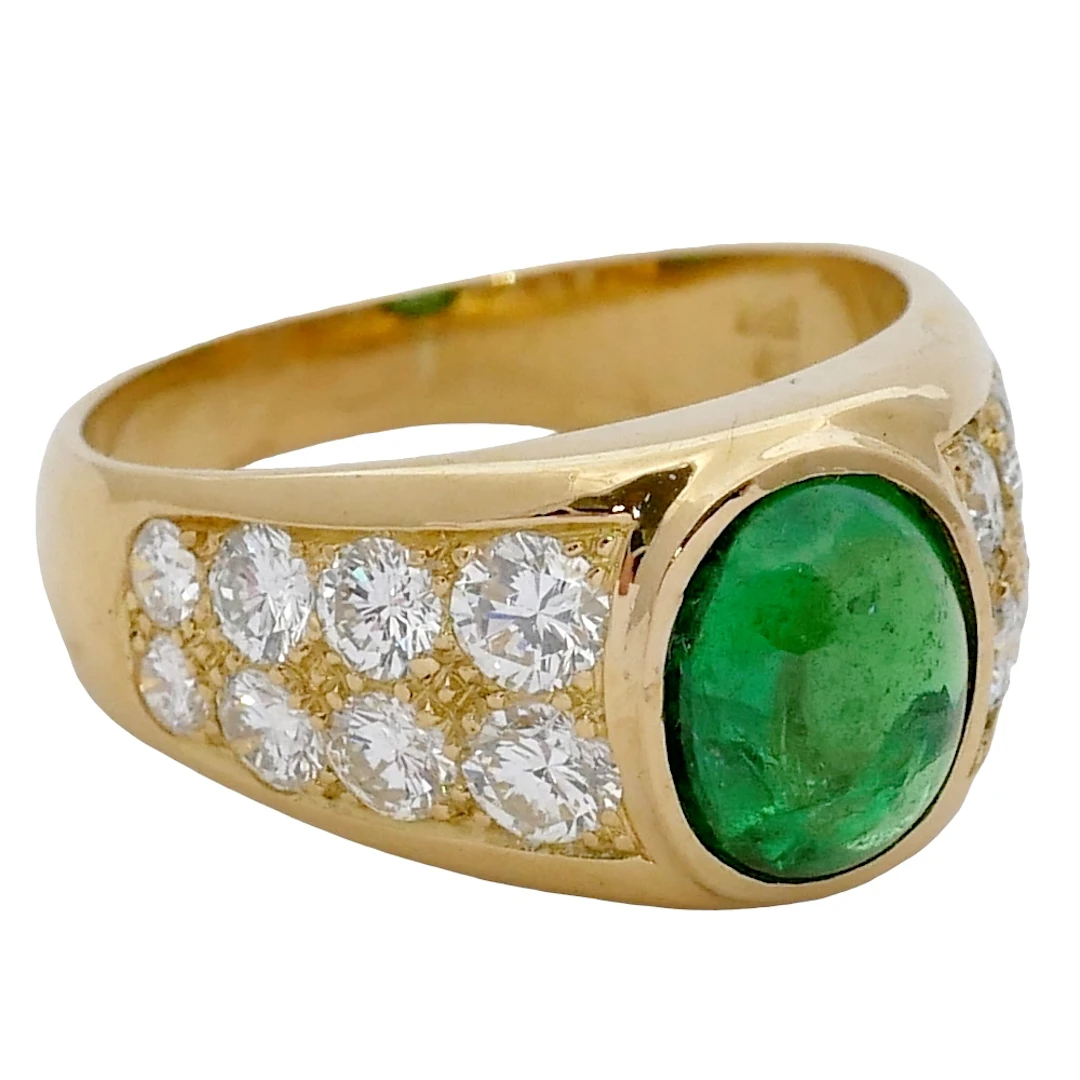 Vintage Cabochon Tsavorite Diamond Ring