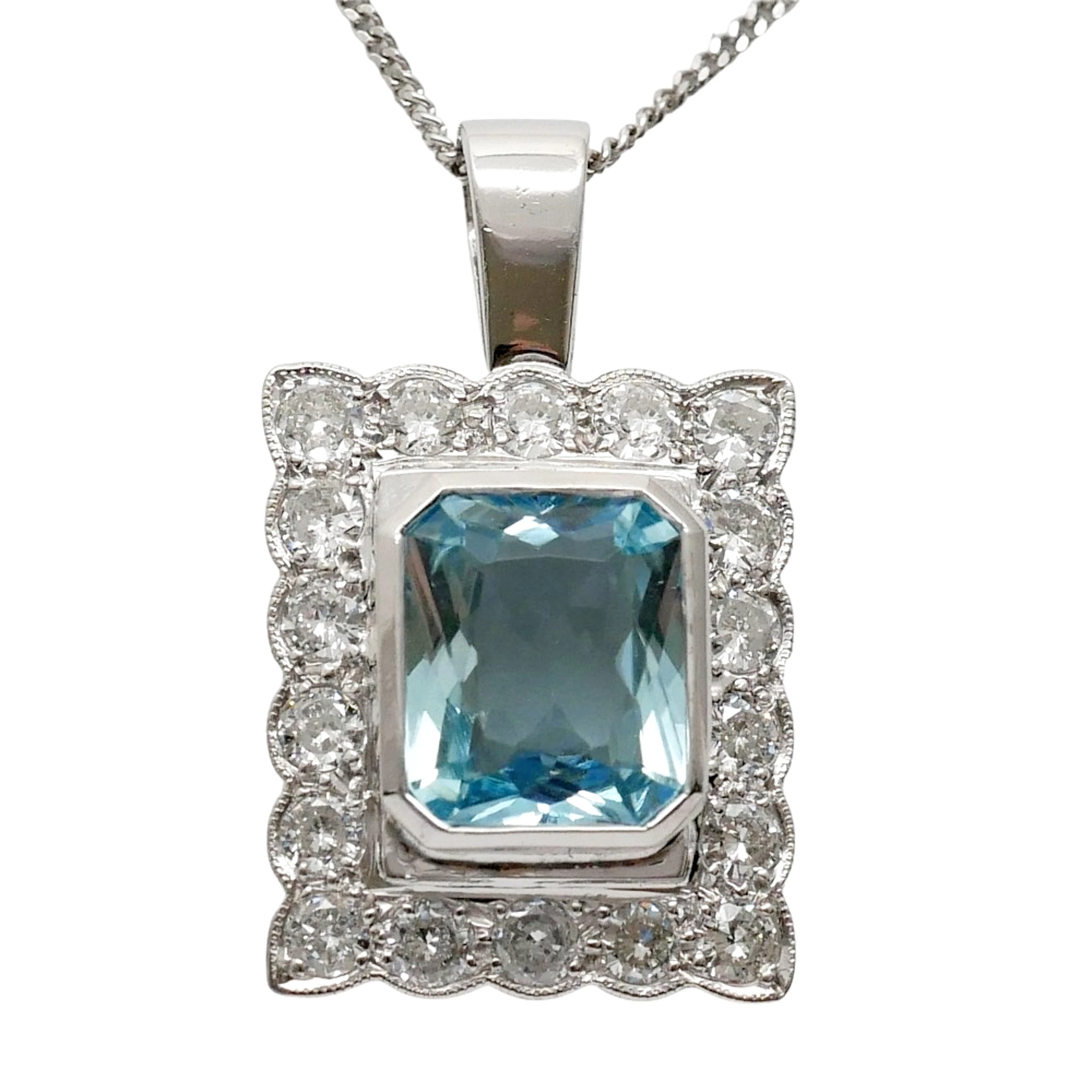 Aquamarine Diamond 18ct Gold Pendant