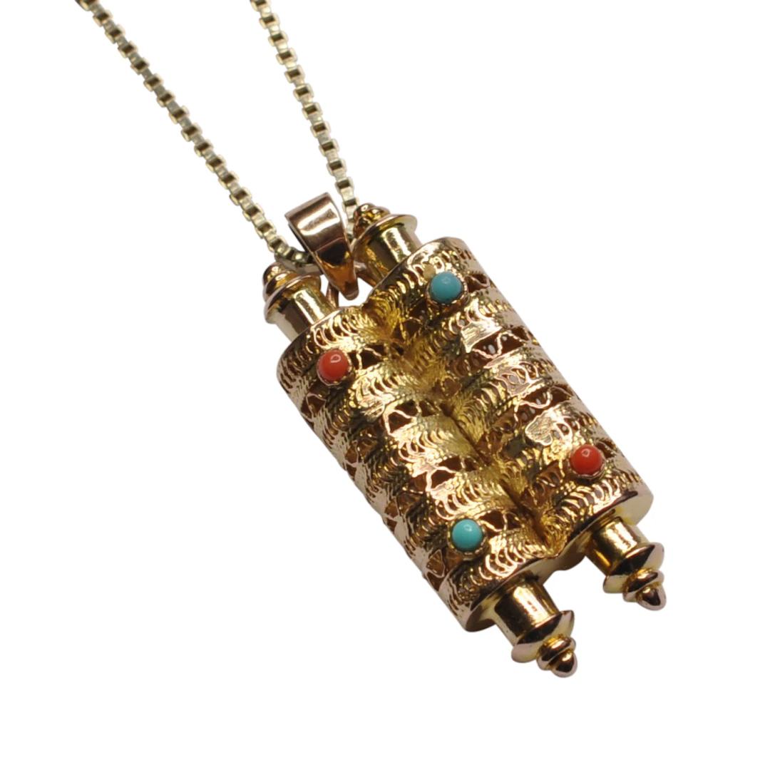 Torah Scrolls 14ct Gold Filigree Pendant
