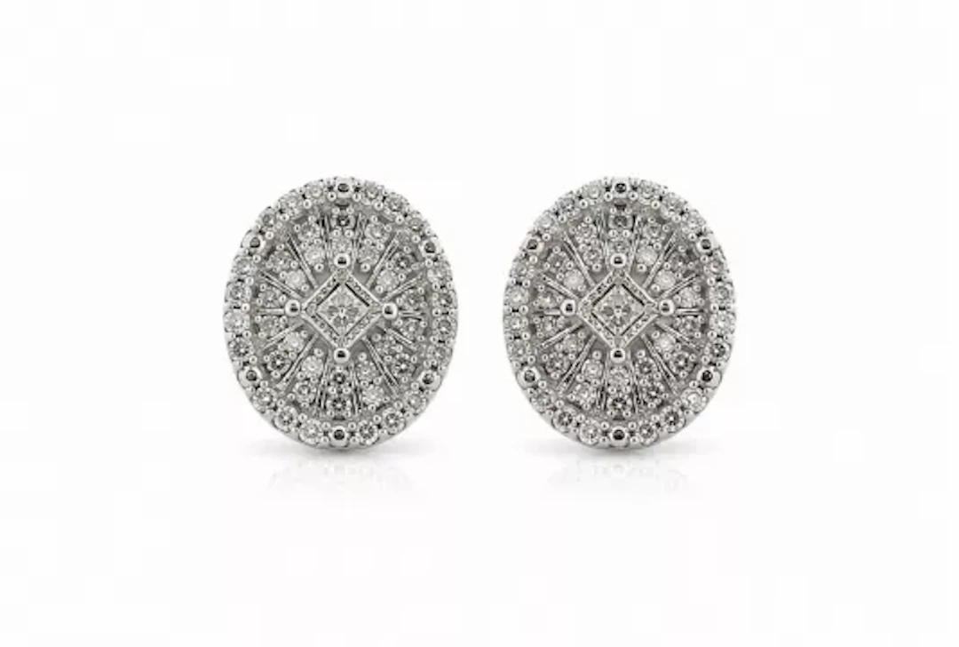 9ct White Gold Oval Cluster Diamond Stud Earring 0.25 Carats