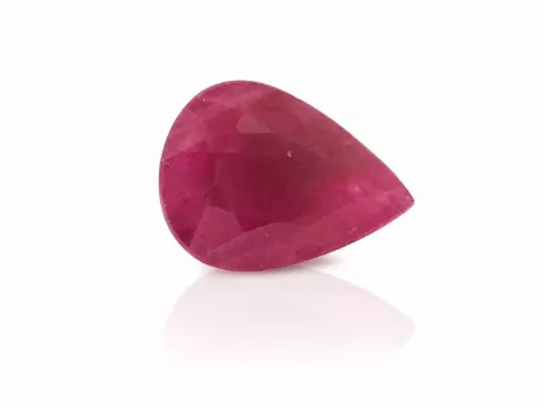 Loose Oval Ruby 1.73 Carats