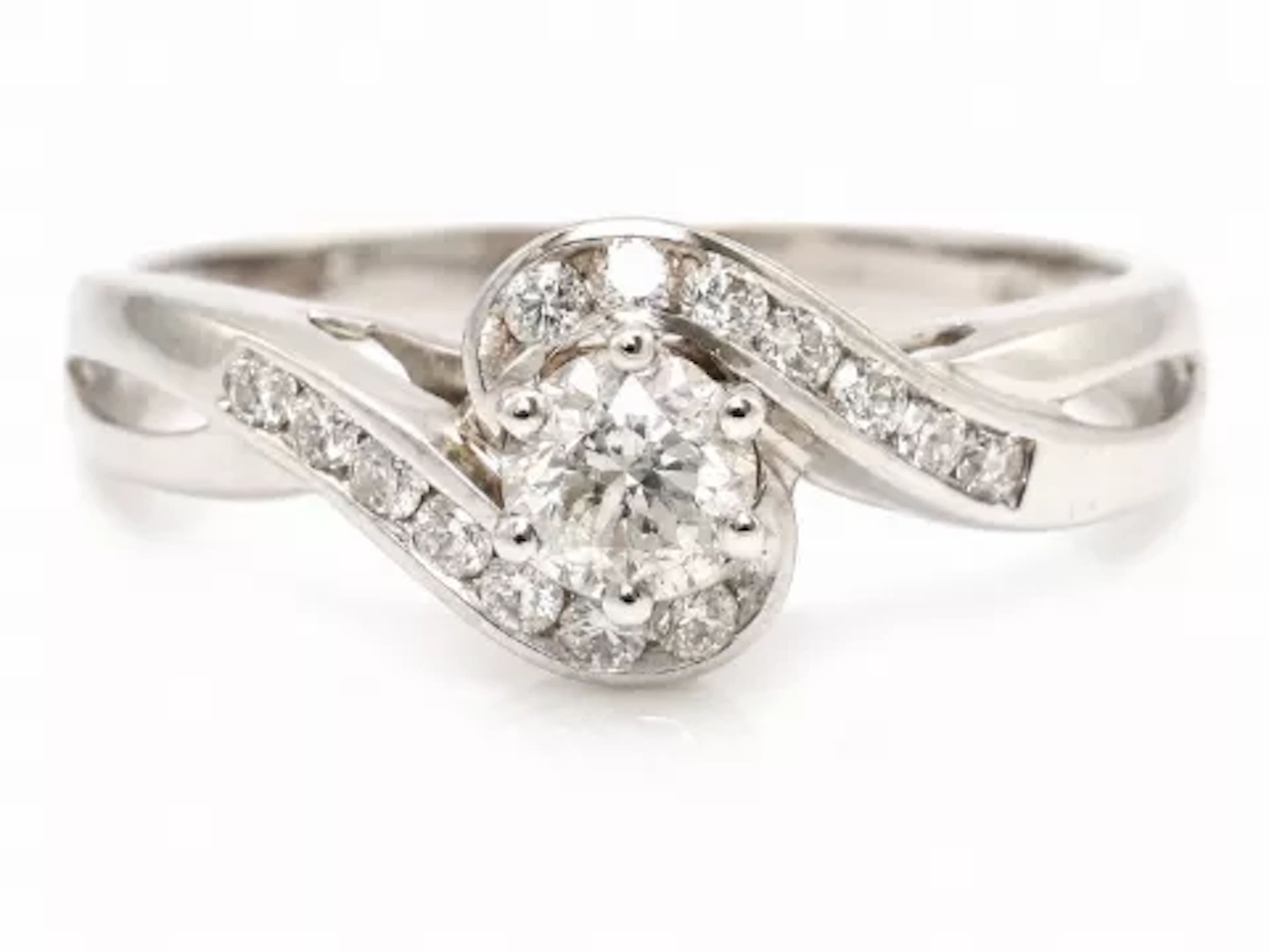 18ct White Gold Single Stone Twist Shoulders Diamond Ring 0.54 Carats