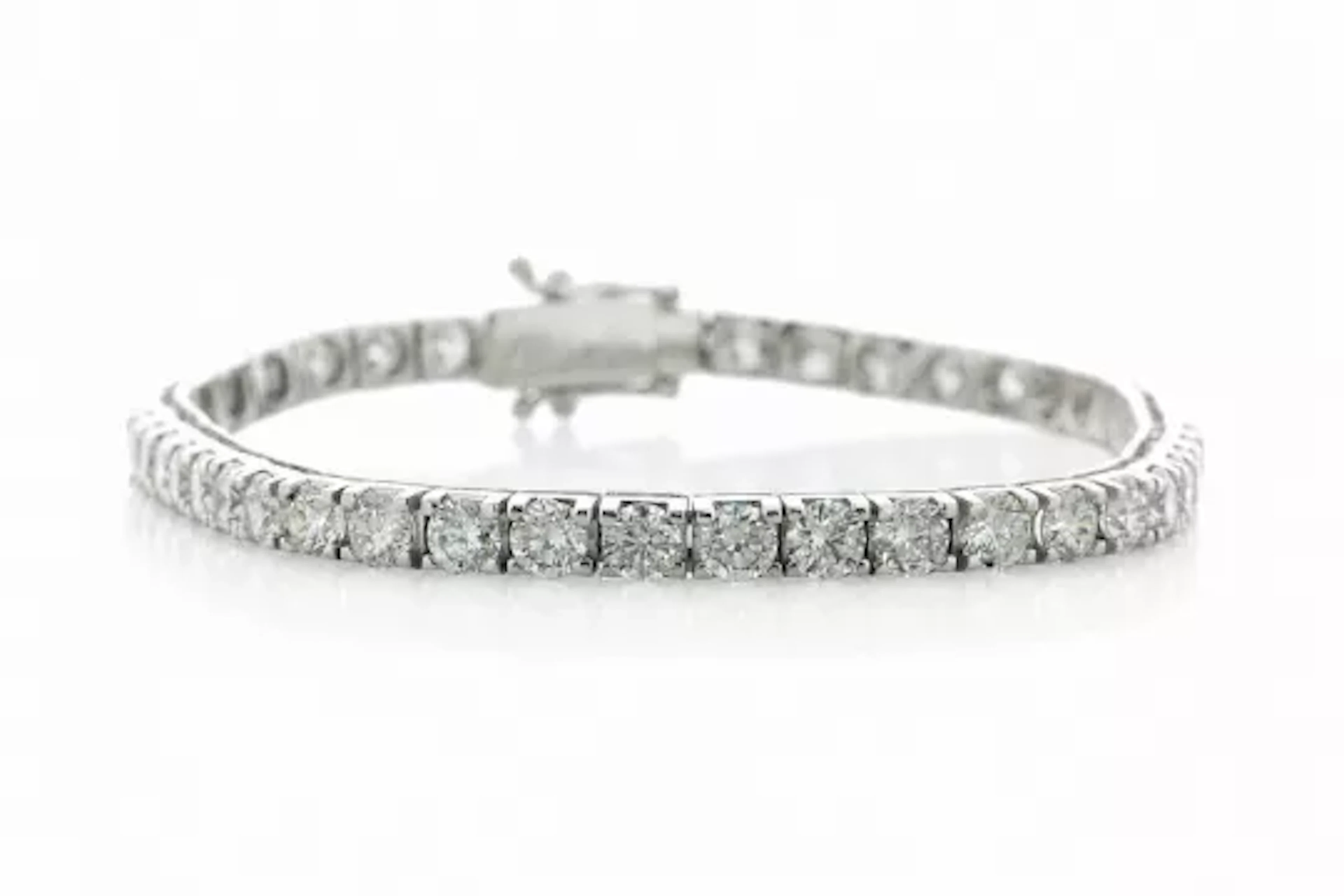 18ct White Gold Tennis Diamond Bracelet 8.65 Carats