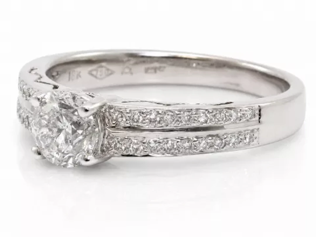 18ct White Gold Single Stone Diamond Ring With Double Chanel Set Shoulders