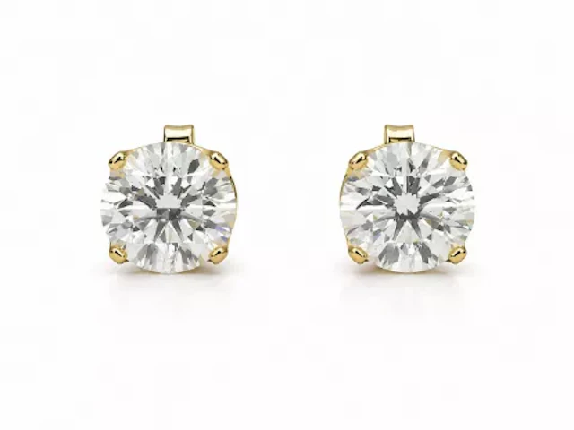 9ct Claw Set Diamond Earrings 0.20 Carats